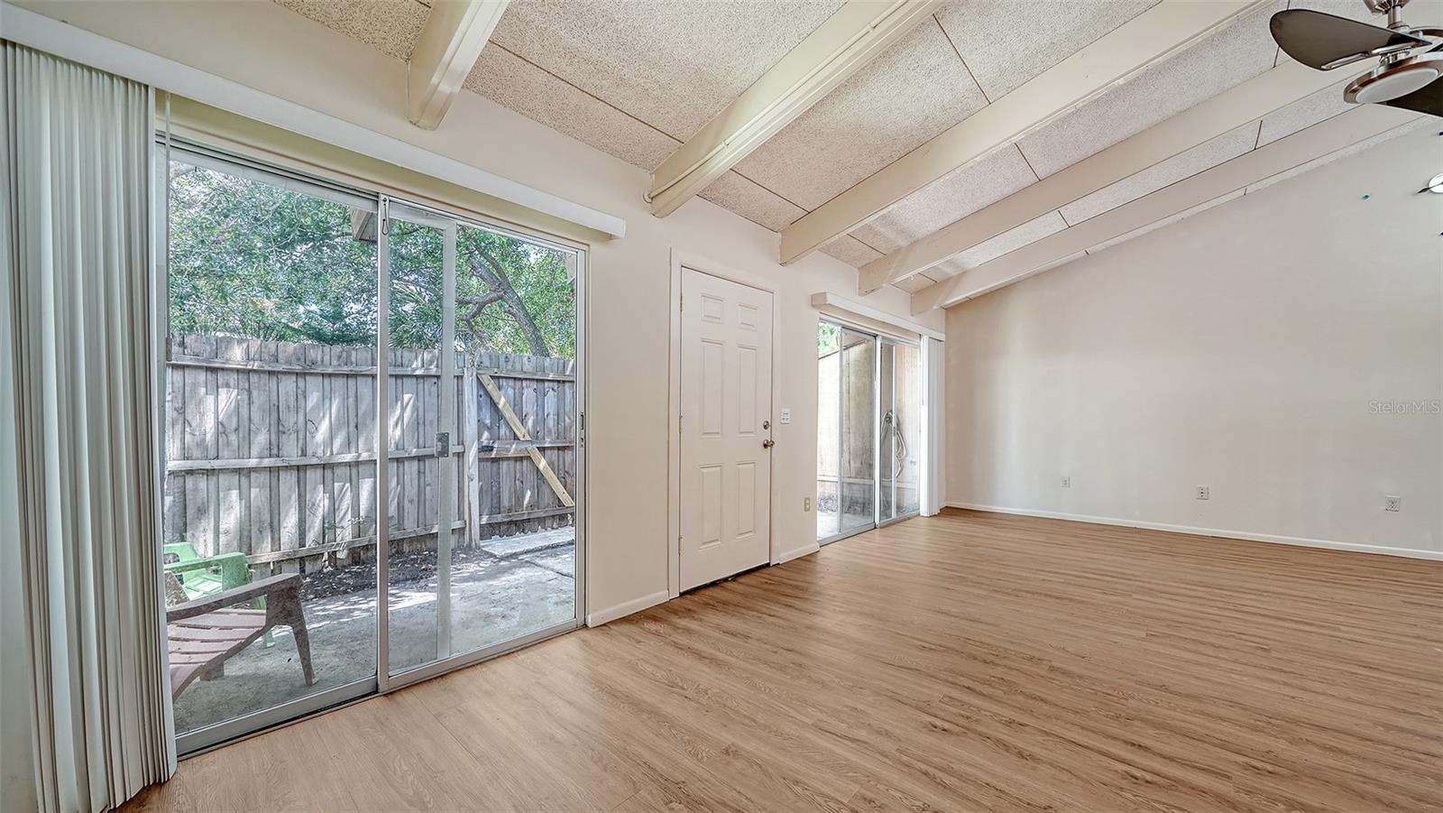 500 N Jefferson Ave #b-5 Property Photo 7