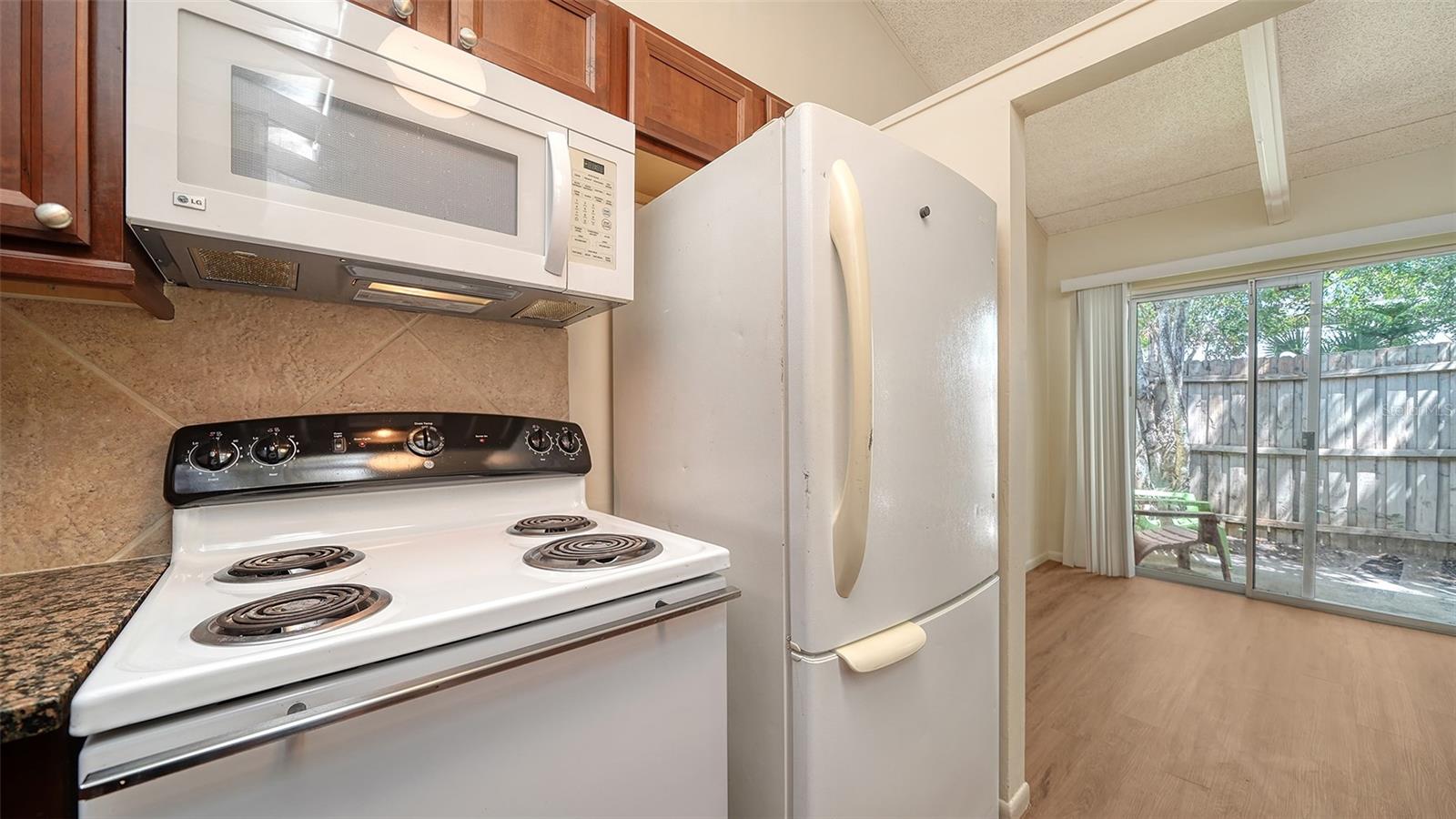 500 N Jefferson Ave #b-5 Property Photo 12