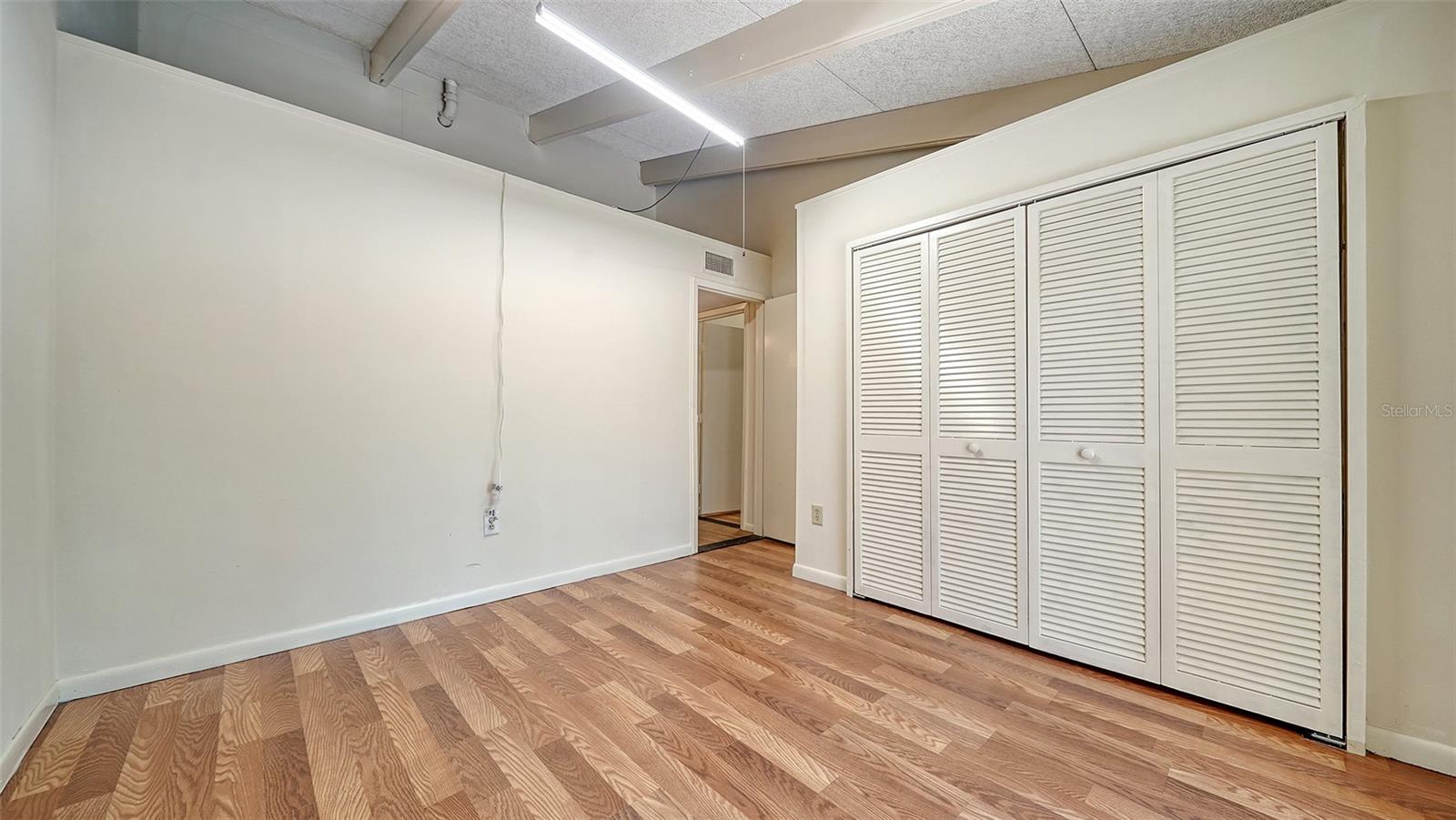 500 N Jefferson Ave #b-5 Property Photo 21