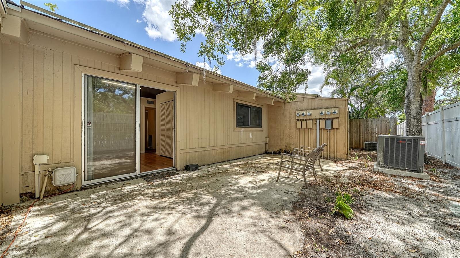 500 N Jefferson Ave #b-5 Property Photo 22
