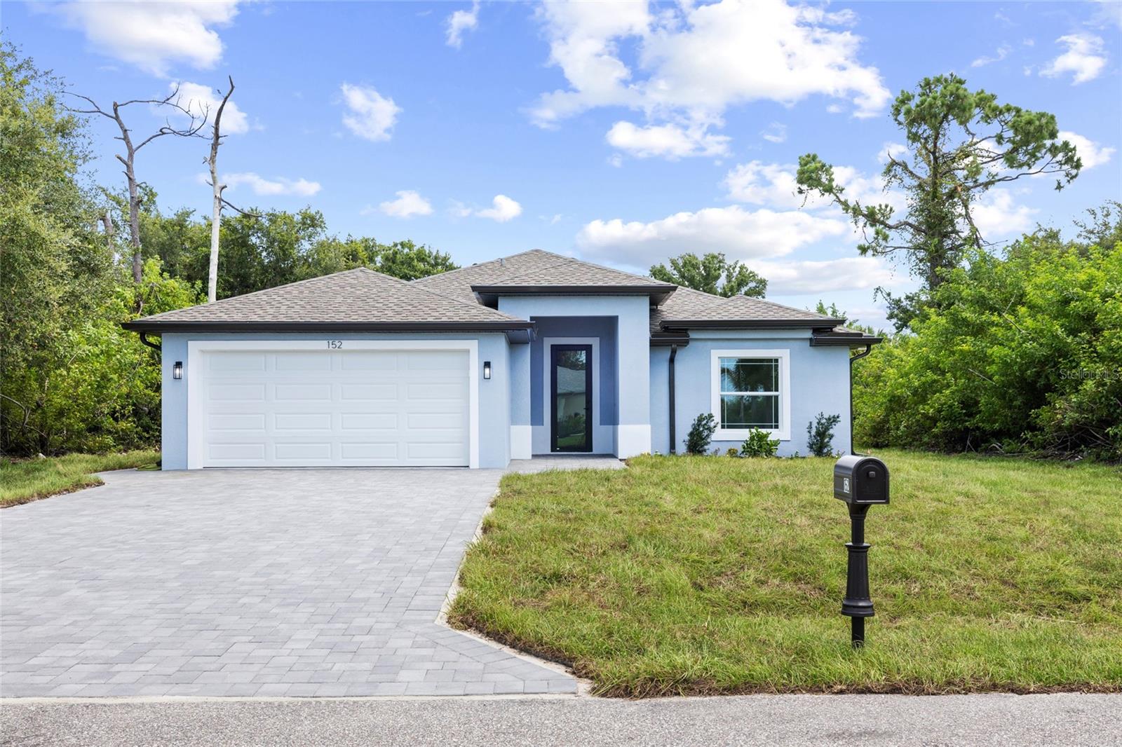 152 ALBATROSS RD Property Photo 1