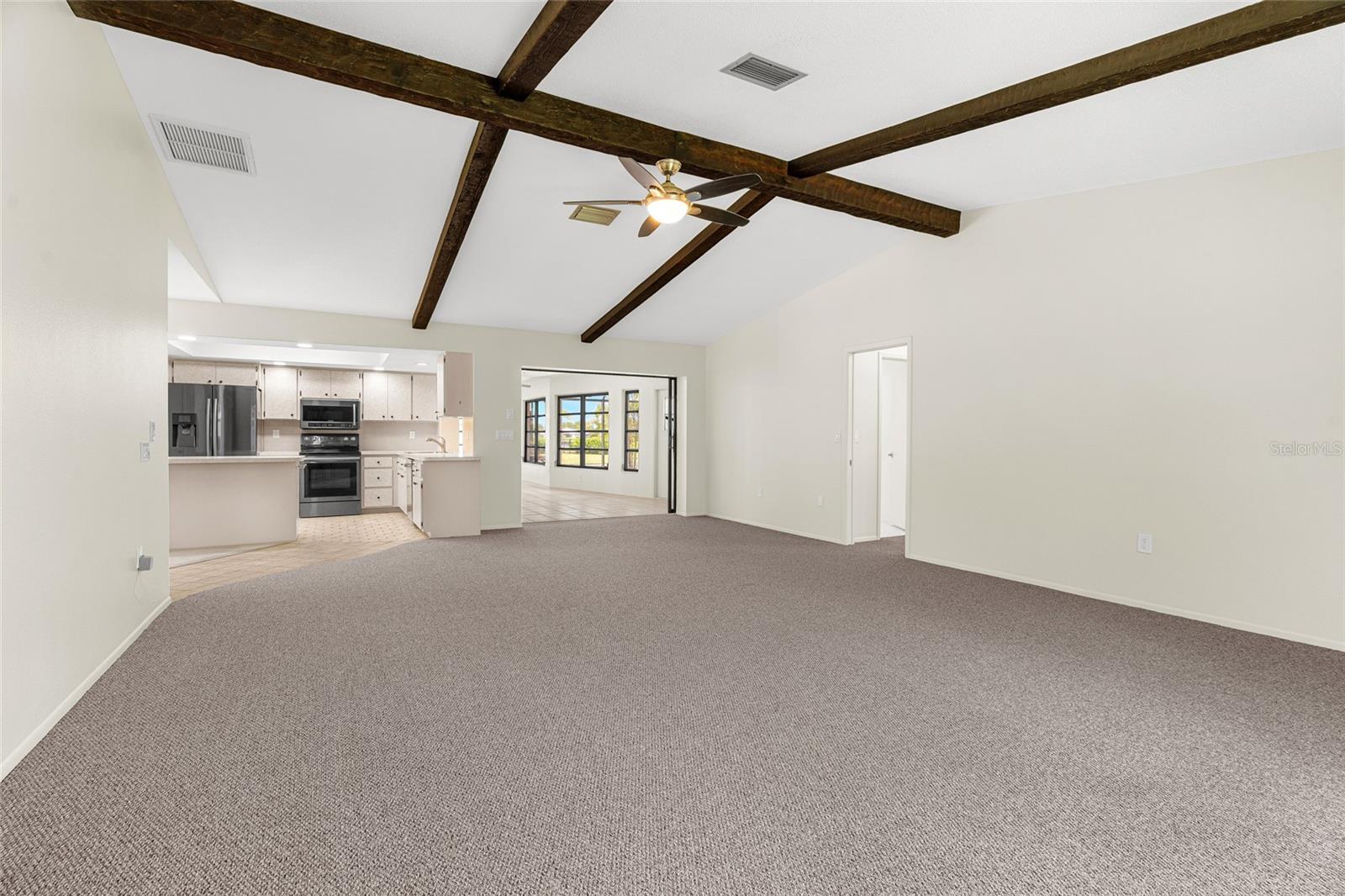 1123 Misti Ct Property Photo 7