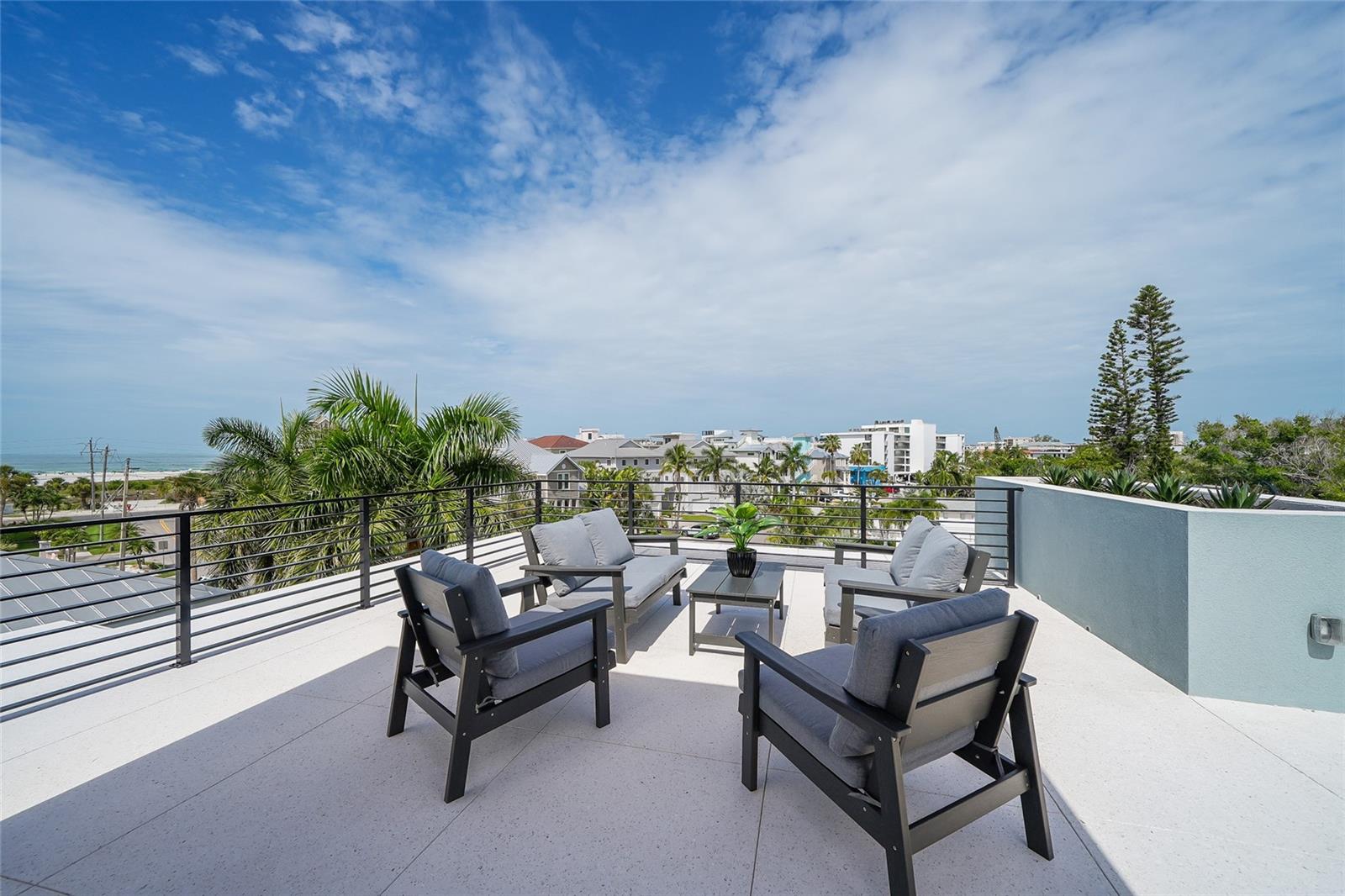 5547 Avenida Del Mare Property Photo 9