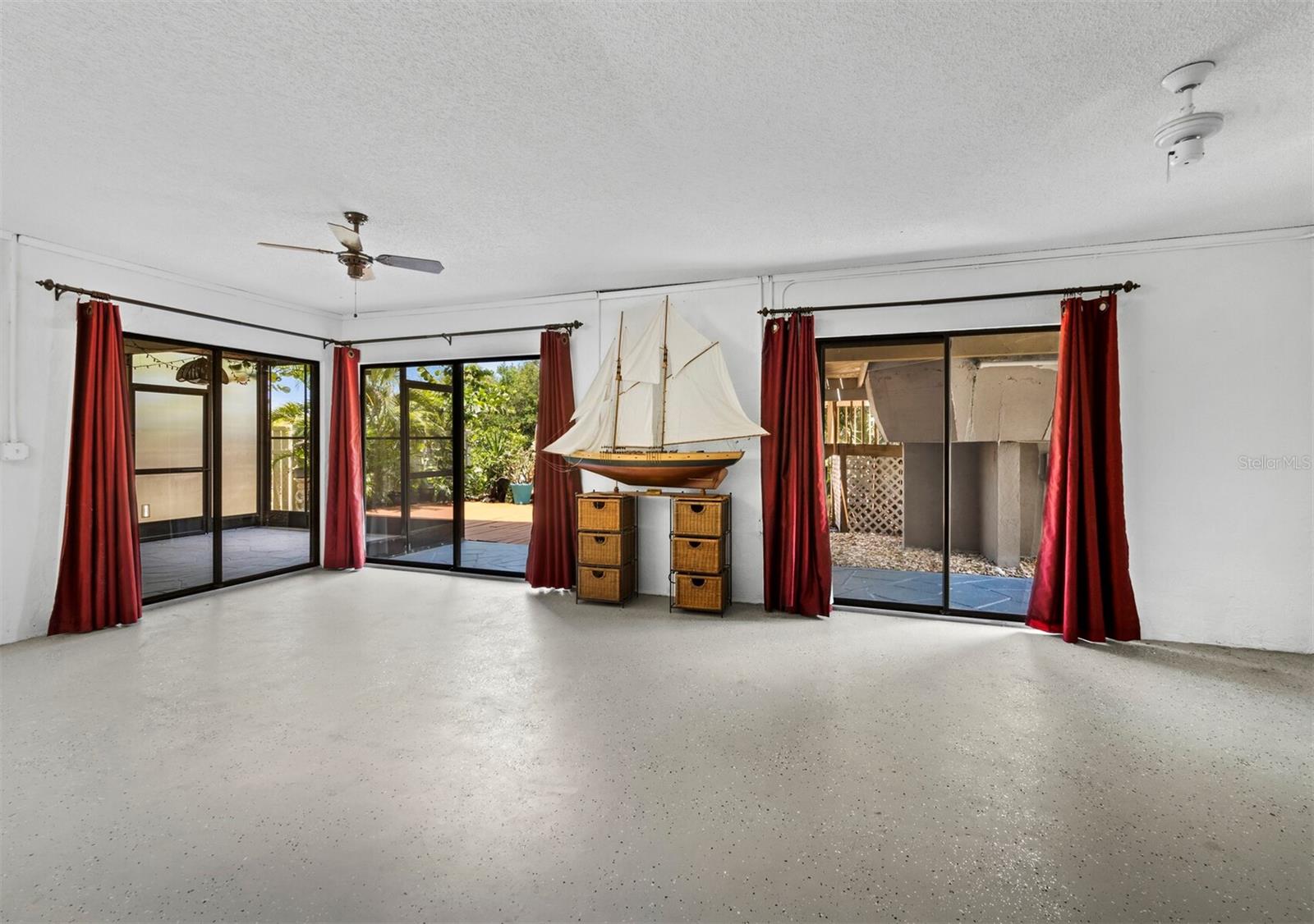 4114 Roberts Point Cir Property Photo 29