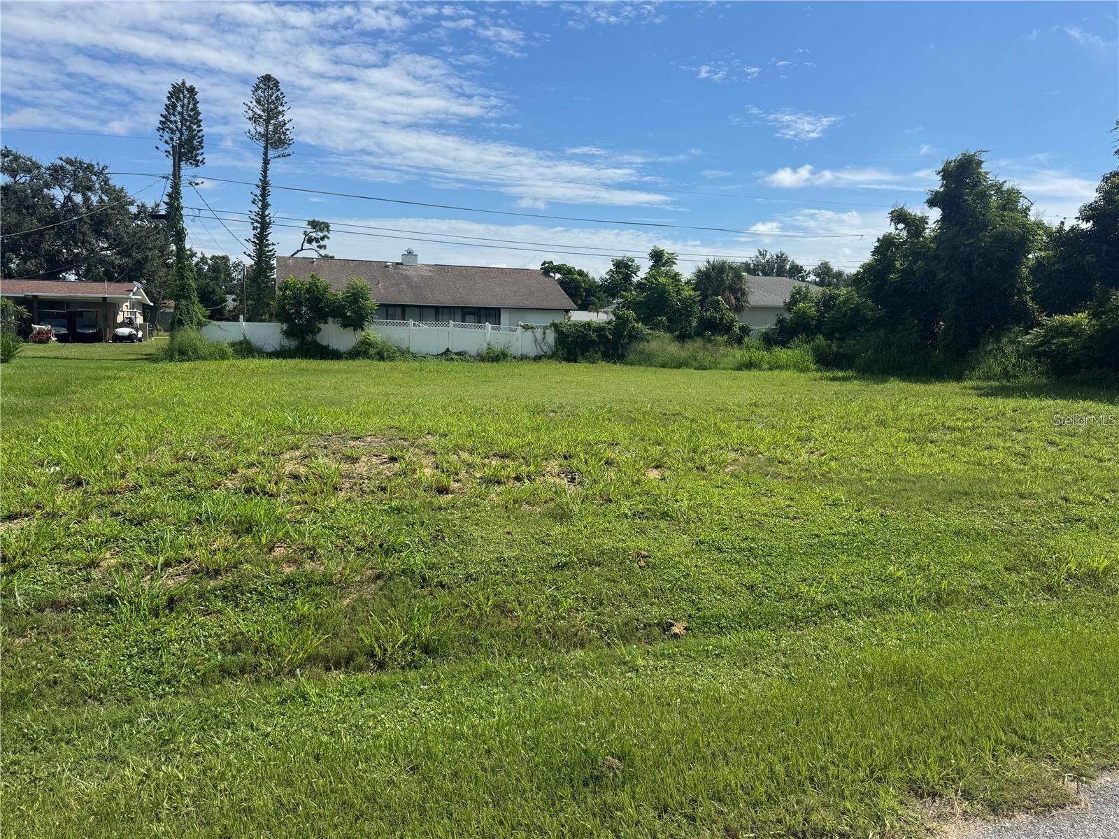 Roslyn Rd Property Photo 2