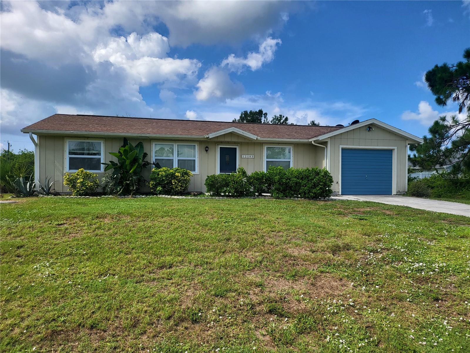 12165 GULFSTREAM BLVD Property Photo 1