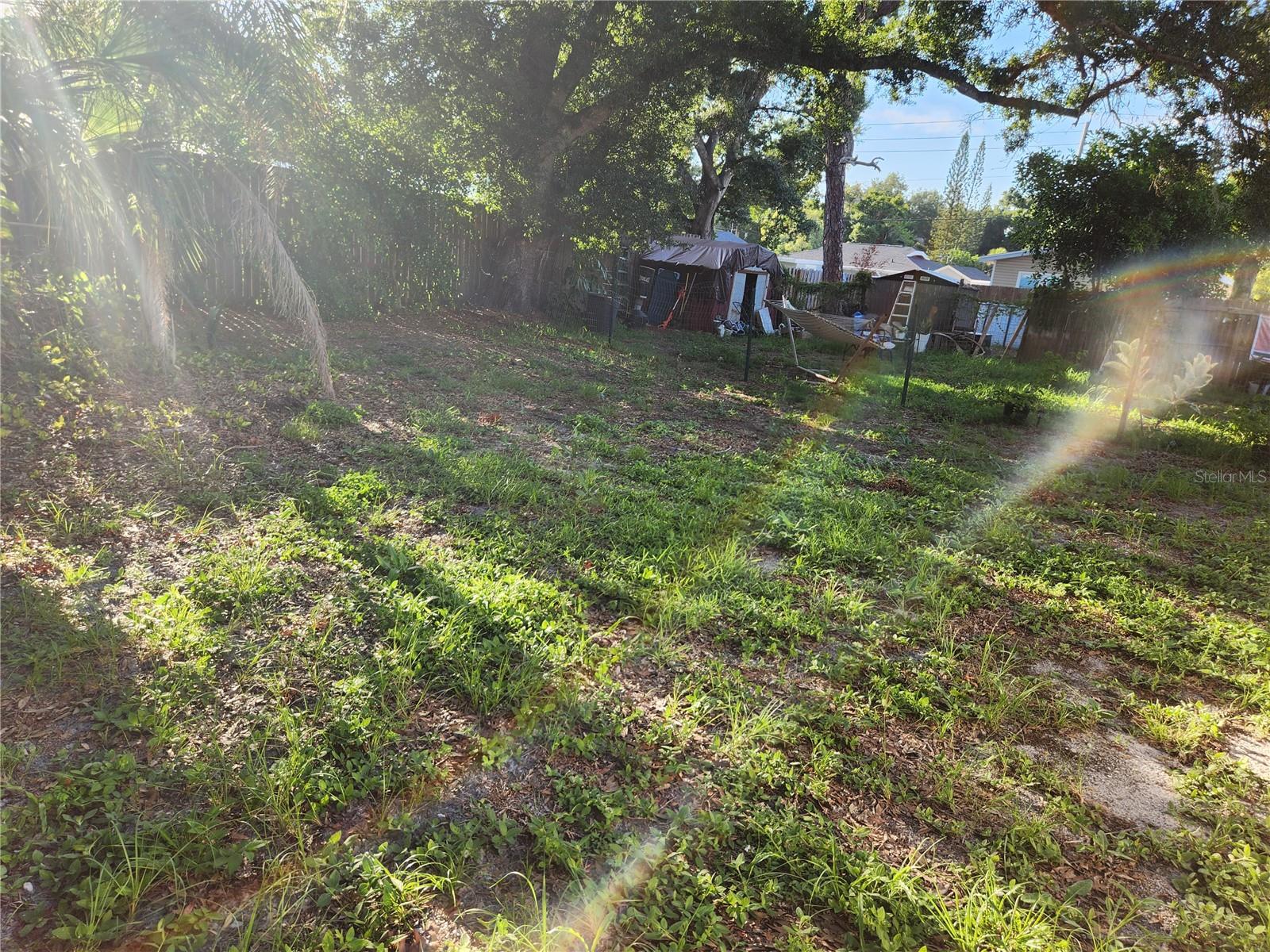1120 36th St W #a Property Photo 9