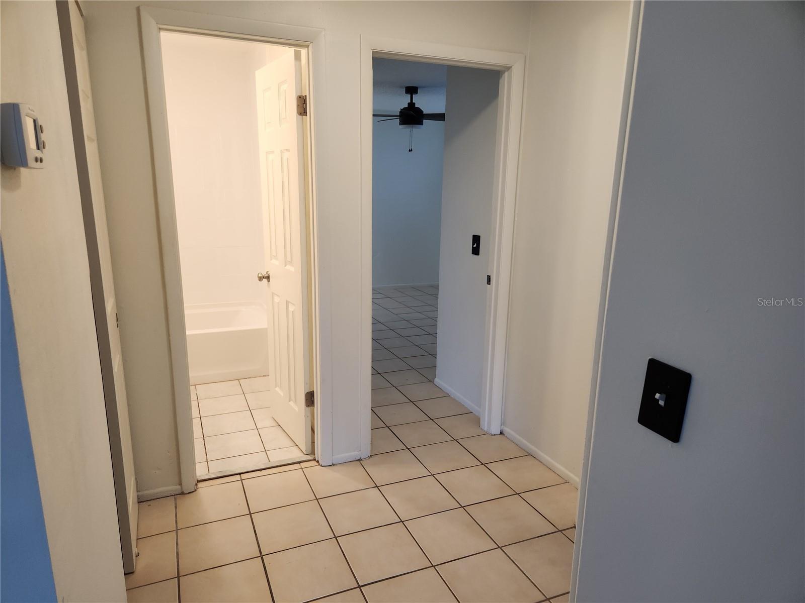 1120 36th St W #a Property Photo 14