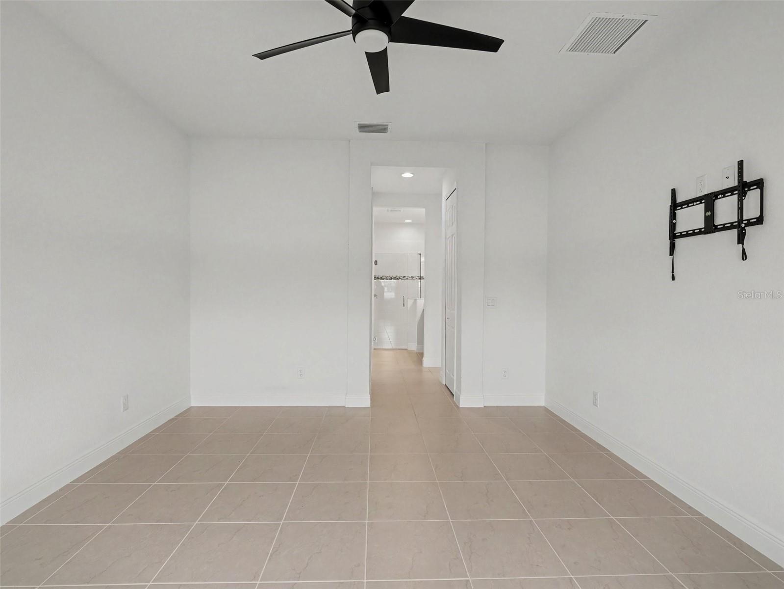 4144 Golden Creek Ter Property Photo 17
