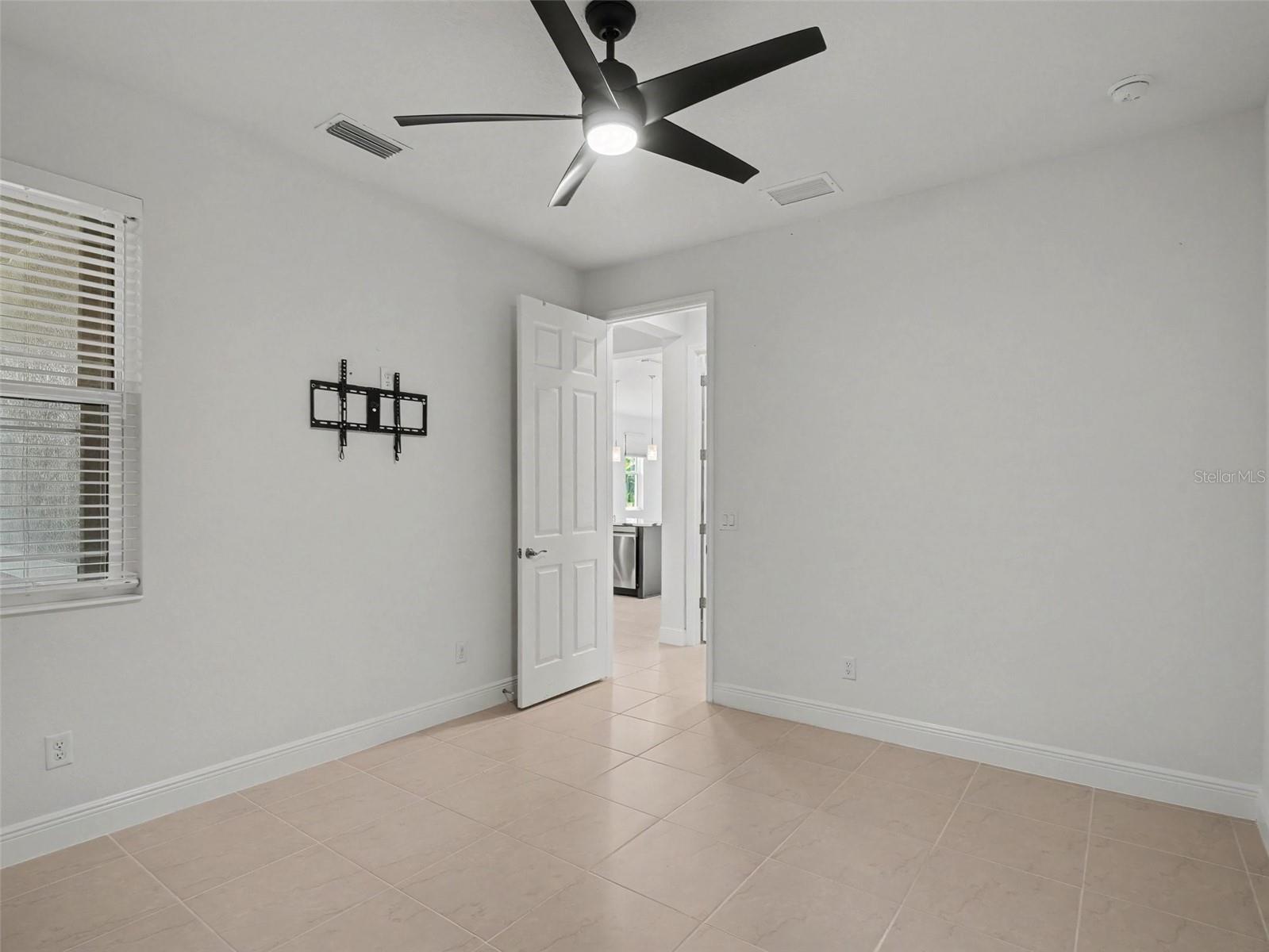 4144 Golden Creek Ter Property Photo 24