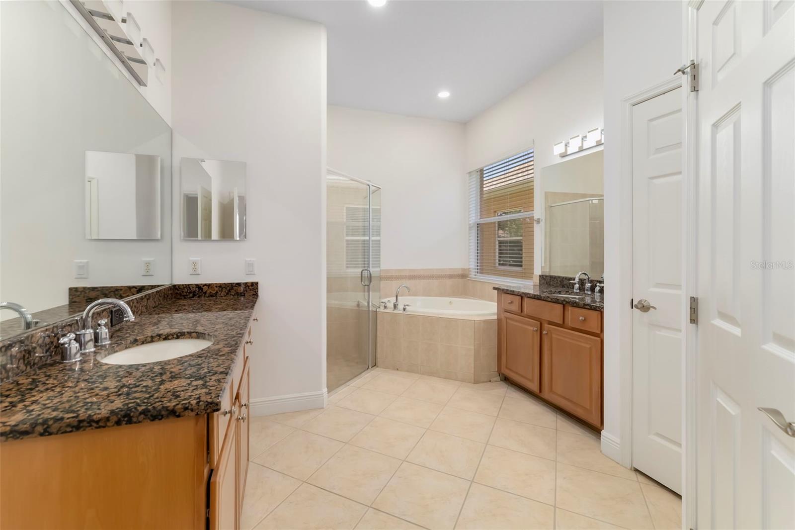 3628 Summerwind Cir Property Photo 22