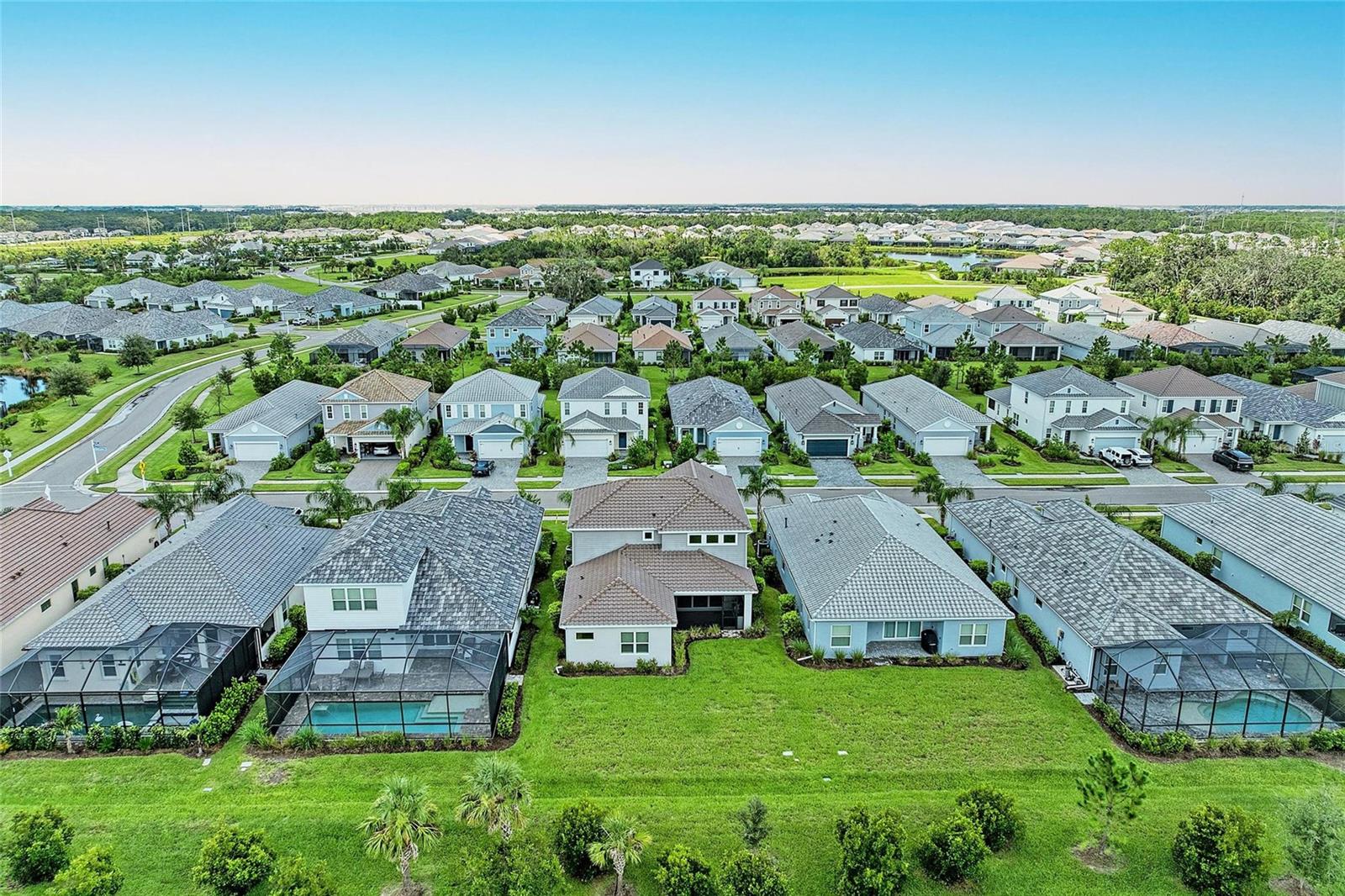 2802 Butterfly Jasmine Trl Property Photo 3