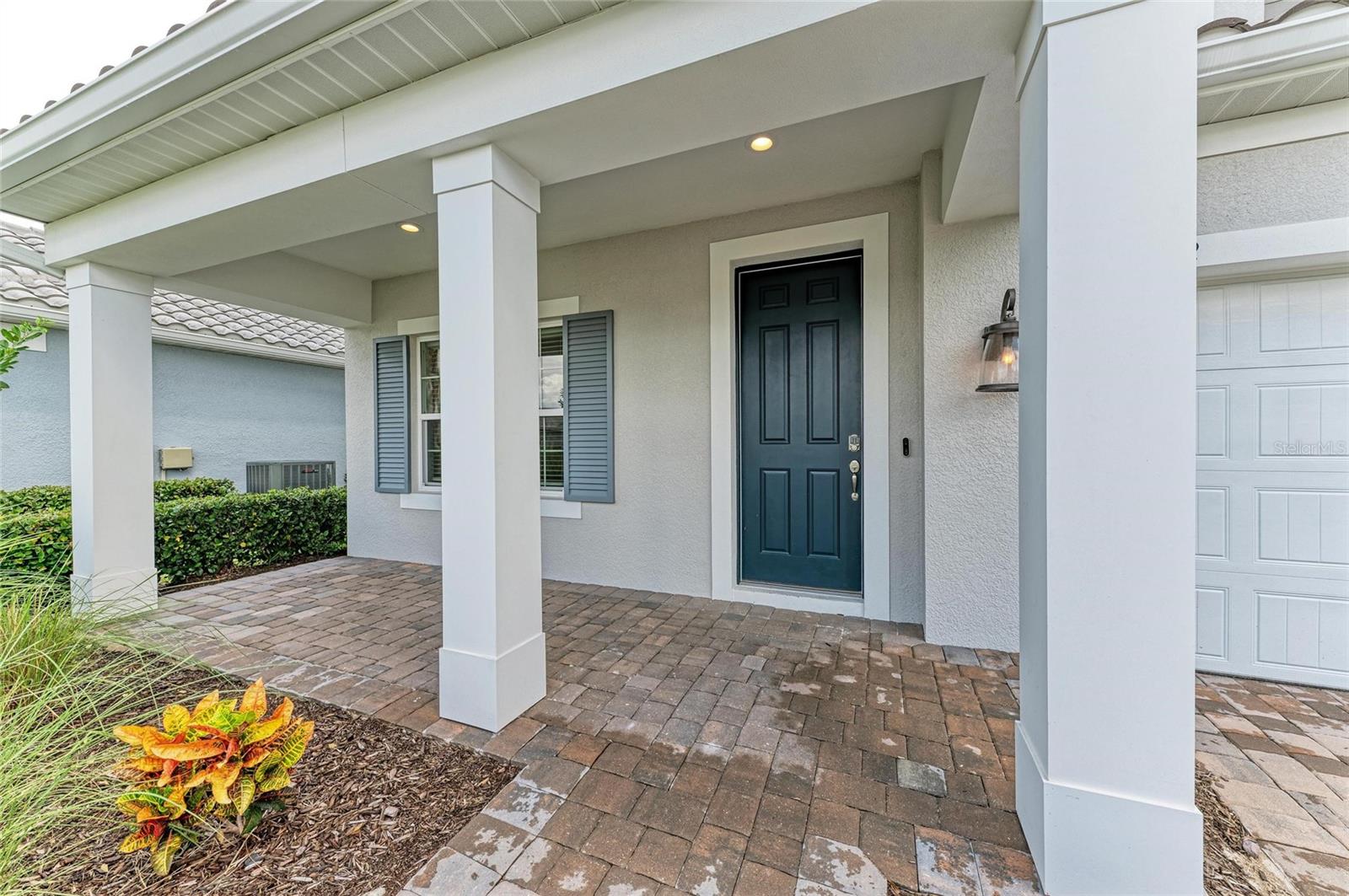 2802 Butterfly Jasmine Trl Property Photo 4