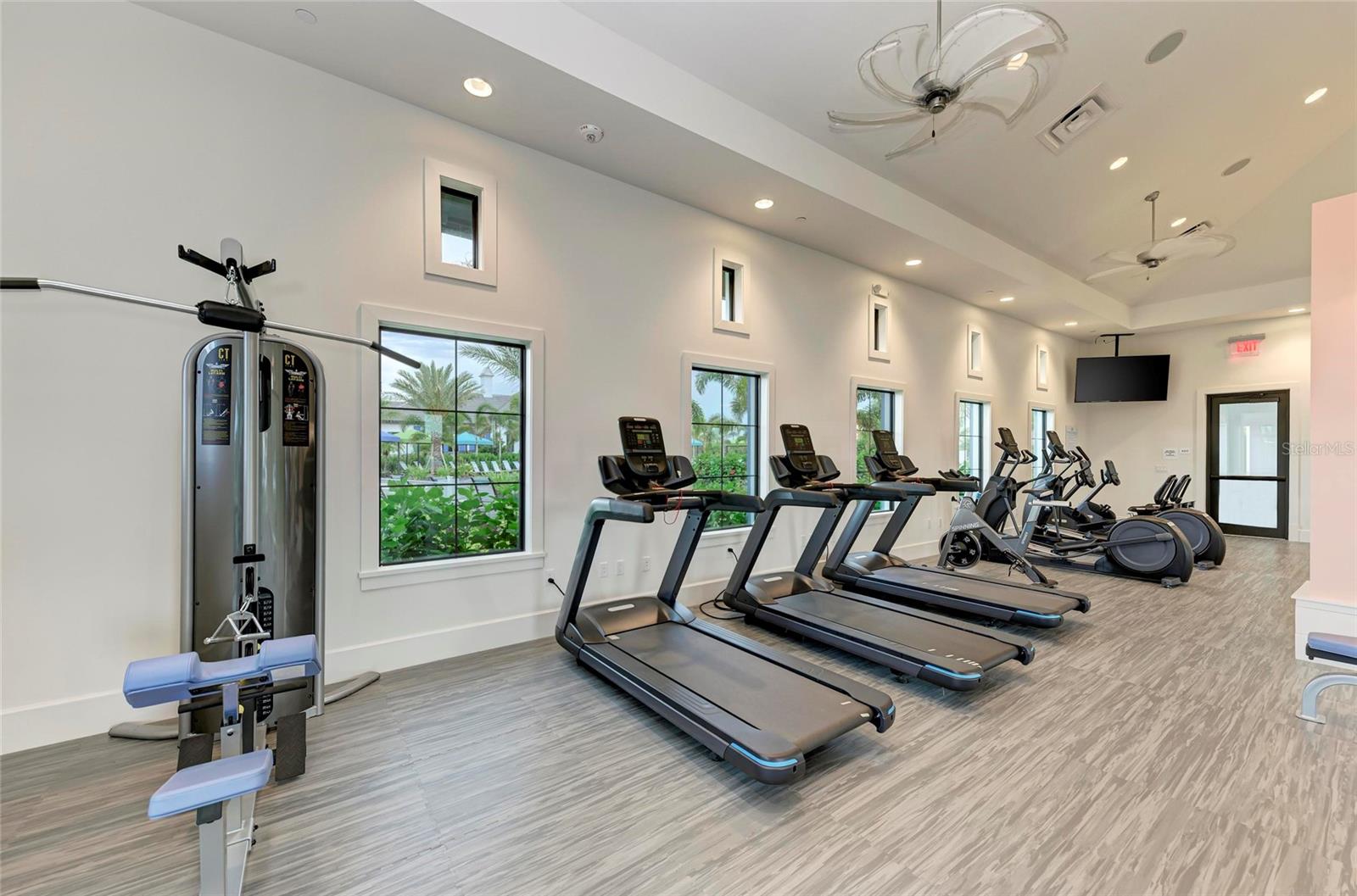 2802 Butterfly Jasmine Trl Property Photo 64