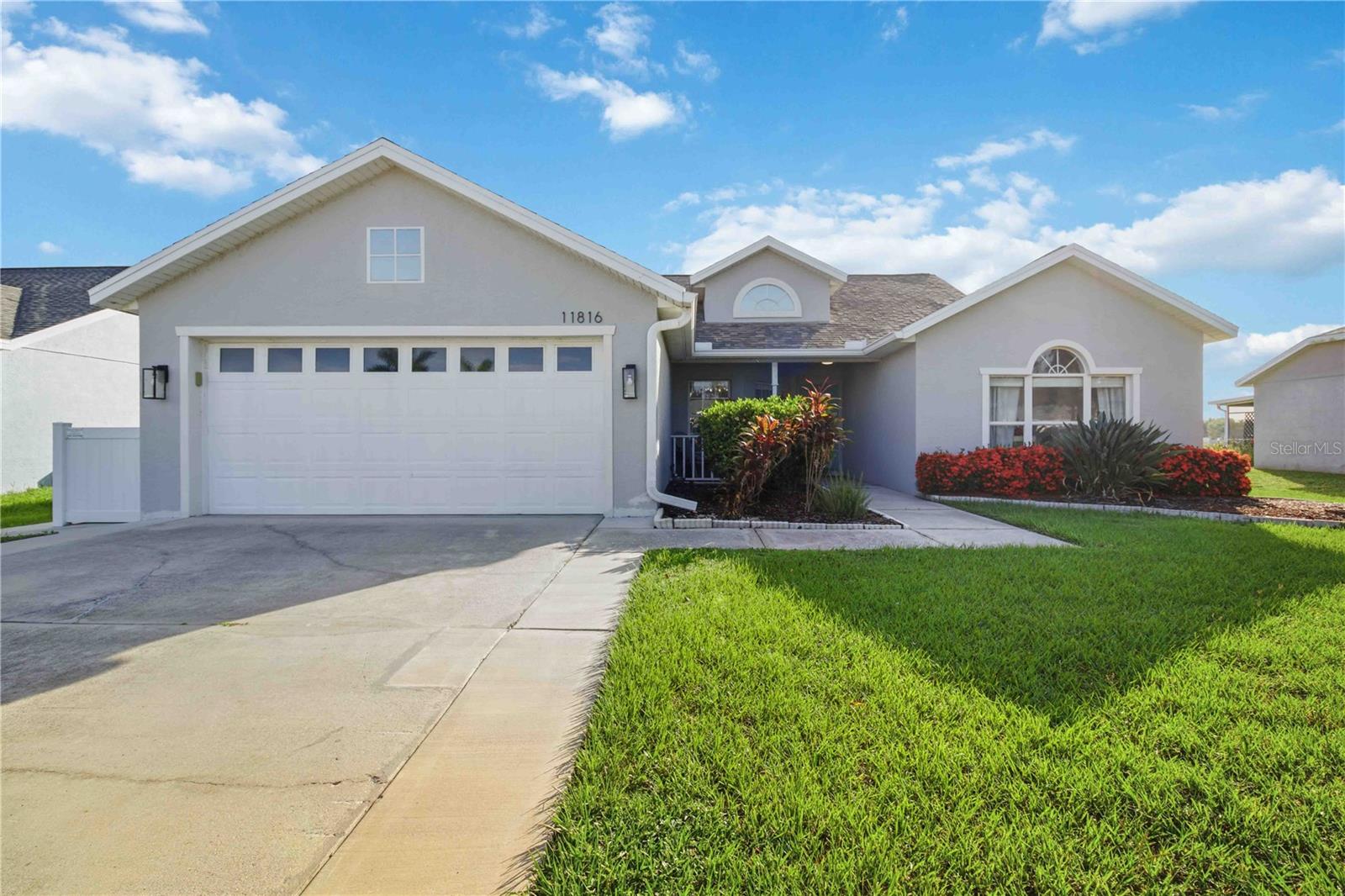 11816 Dunster Ln Property Photo 1
