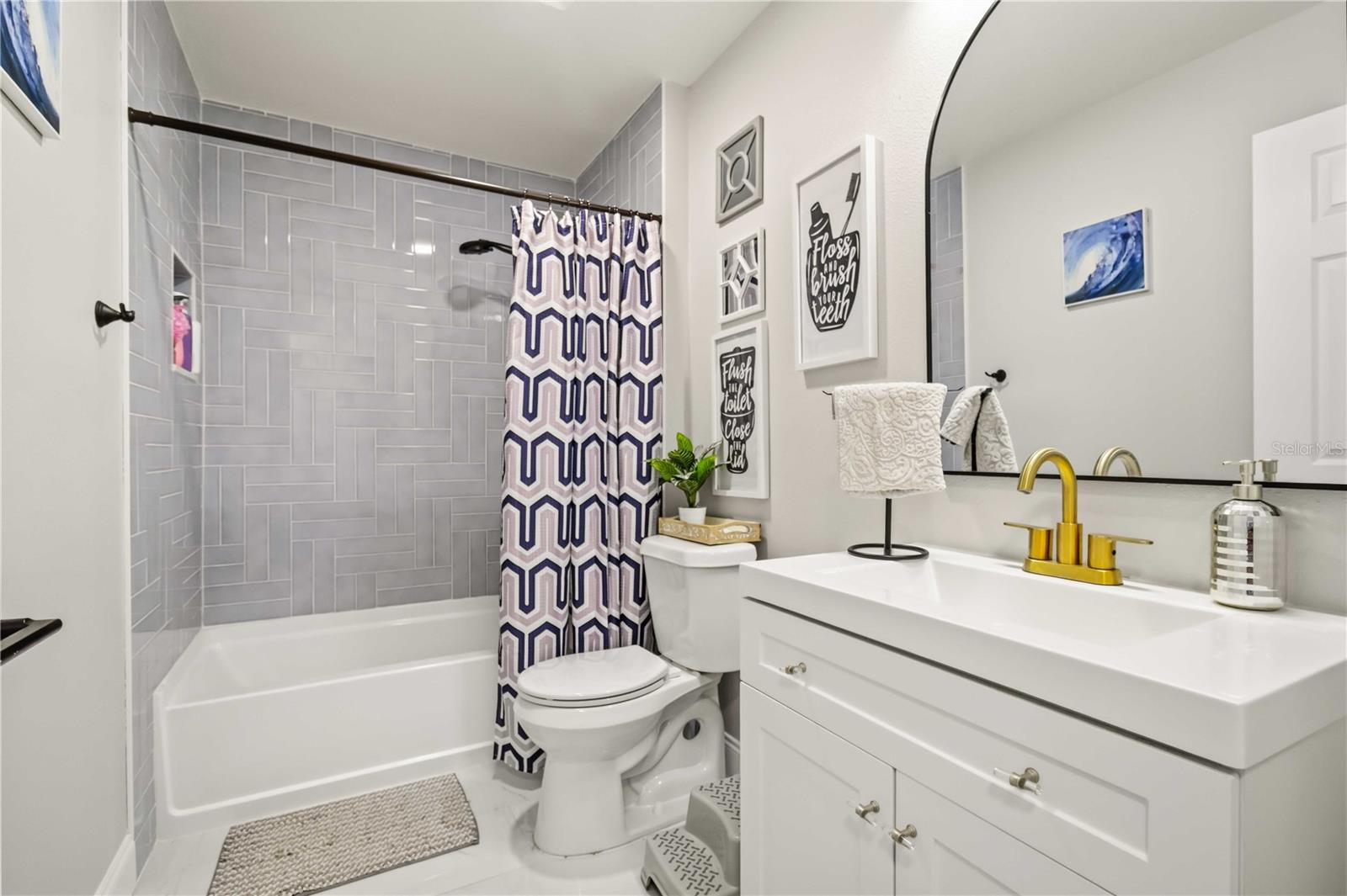 11816 Dunster Ln Property Photo 17