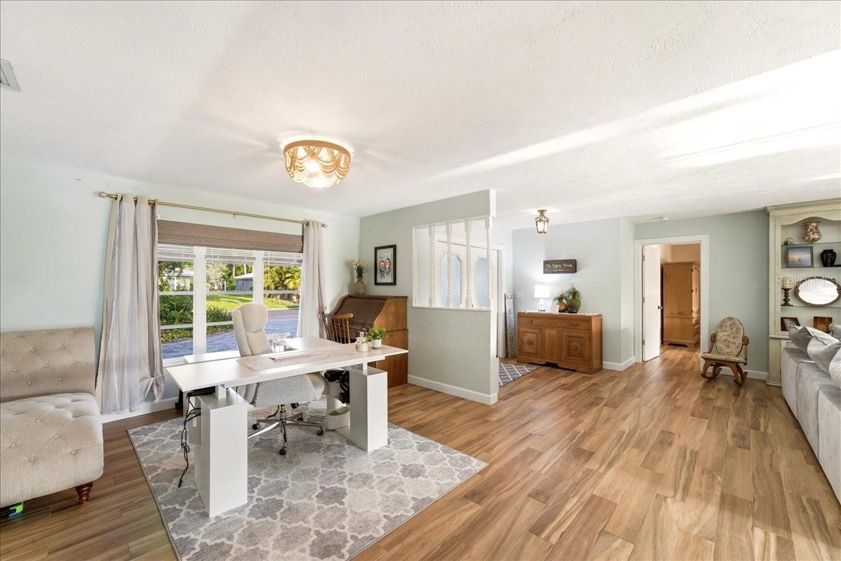 413 Signorelli Dr Property Photo 10