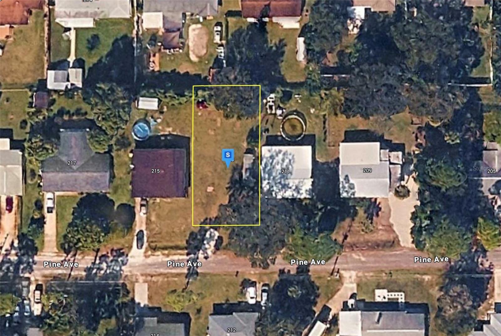 213 Pine Ave Property Photo 1