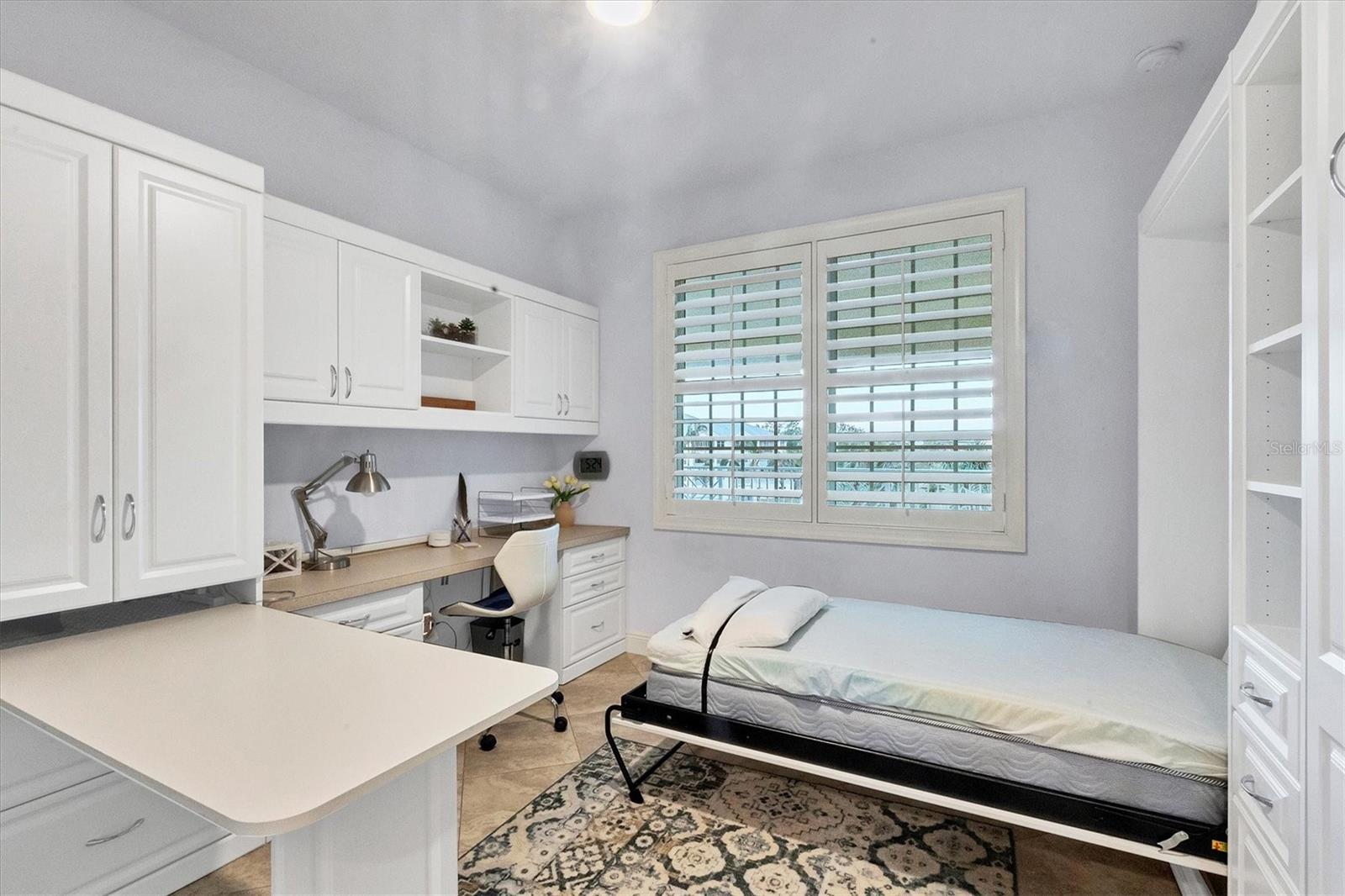260 Hidden Bay Dr #402 Property Photo 25