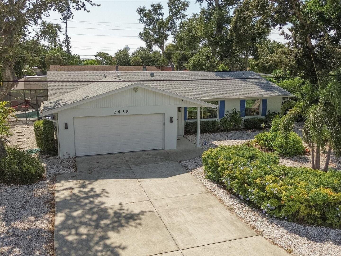 2428 Whippoorwill Cir Property Photo 1
