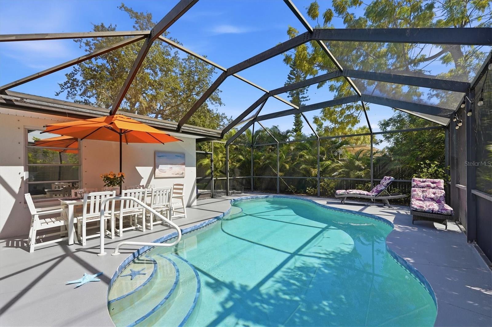 2428 Whippoorwill Cir Property Photo 5