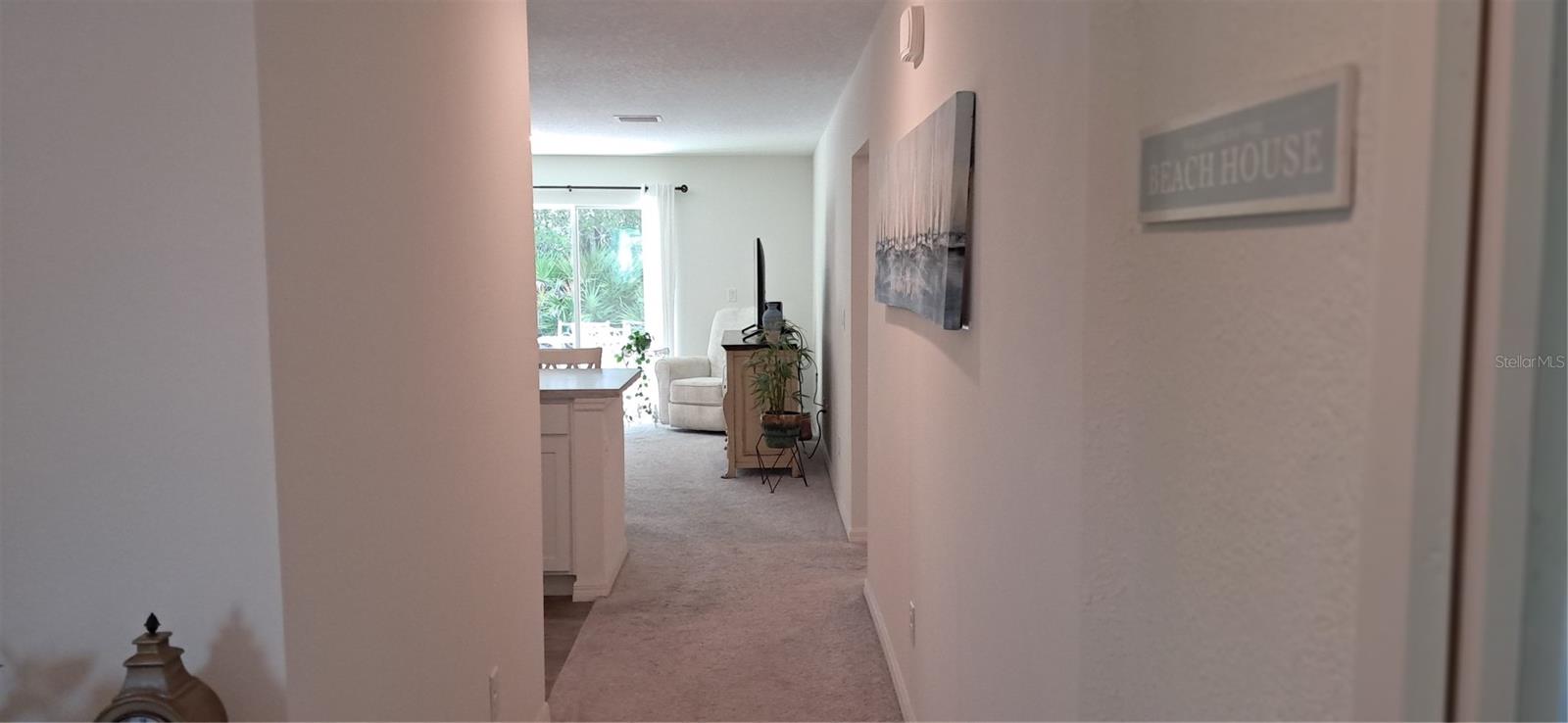 16 Princeton Ln Property Photo 6