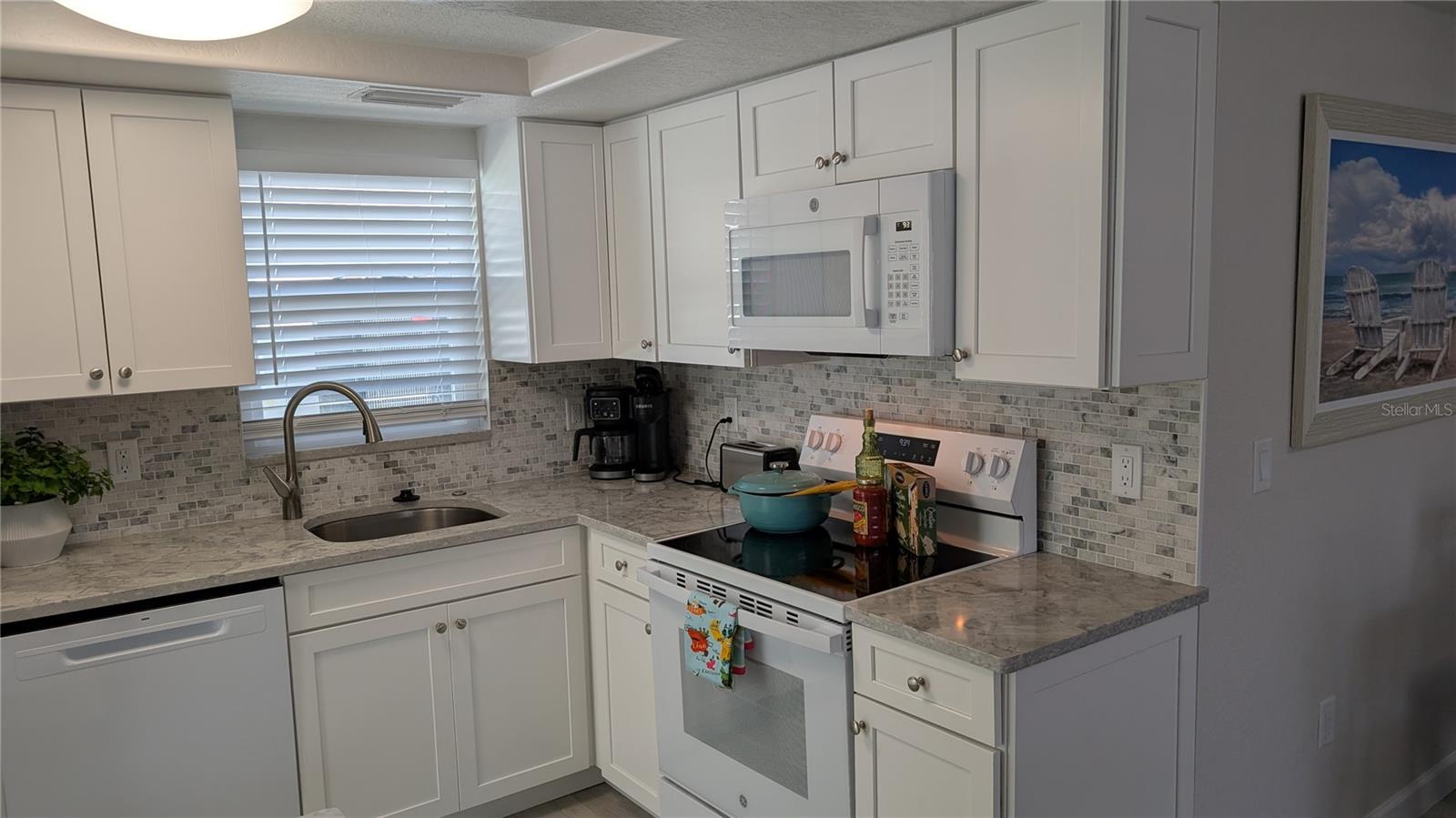 6154 Midnight Pass Rd #6-c Property Photo 10