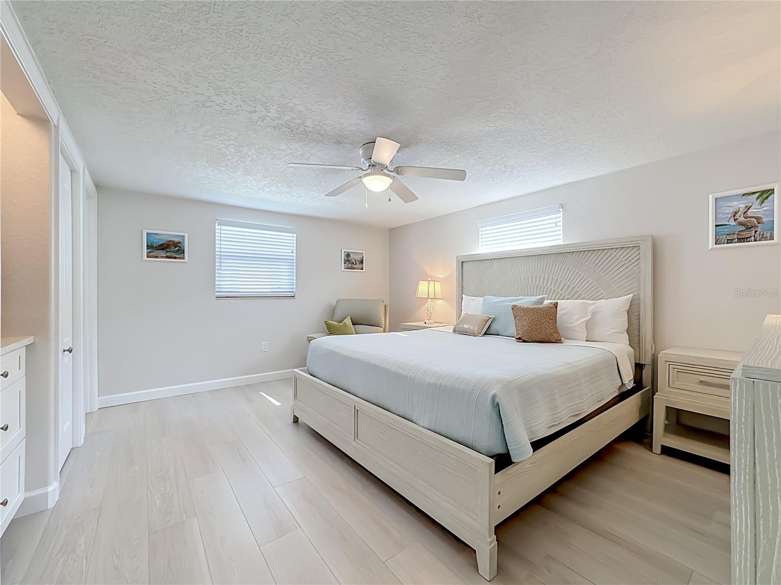 6154 Midnight Pass Rd #6-c Property Photo 41