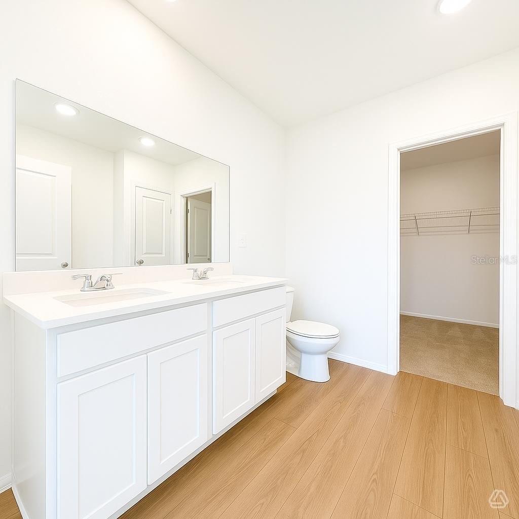 13005 Red Deer Pl Property Photo 6