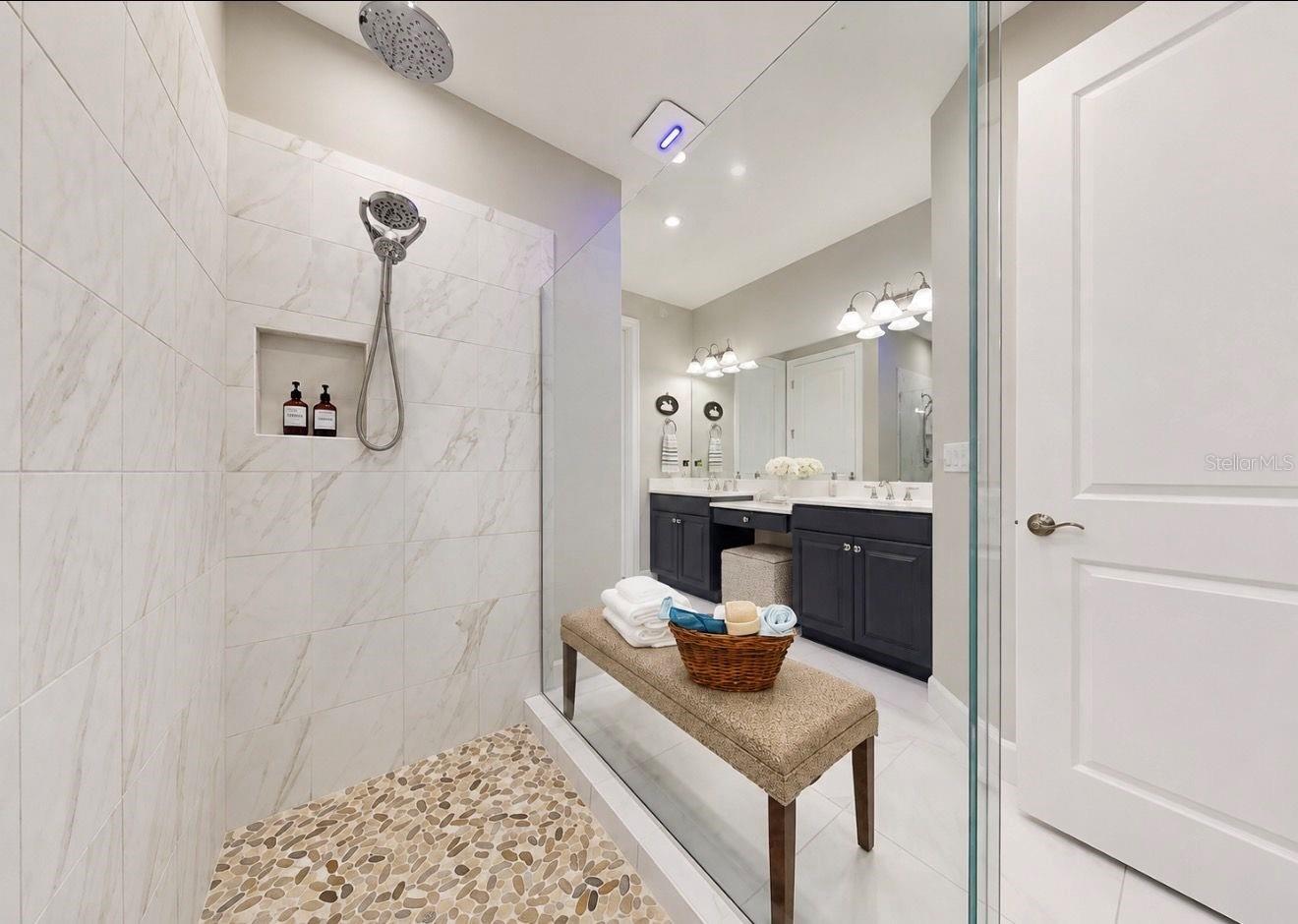 10505 Wicker Park Pl Property Photo 32
