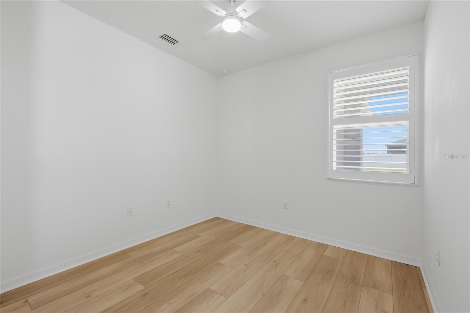 2652 89th Street Cir E Property Photo 42