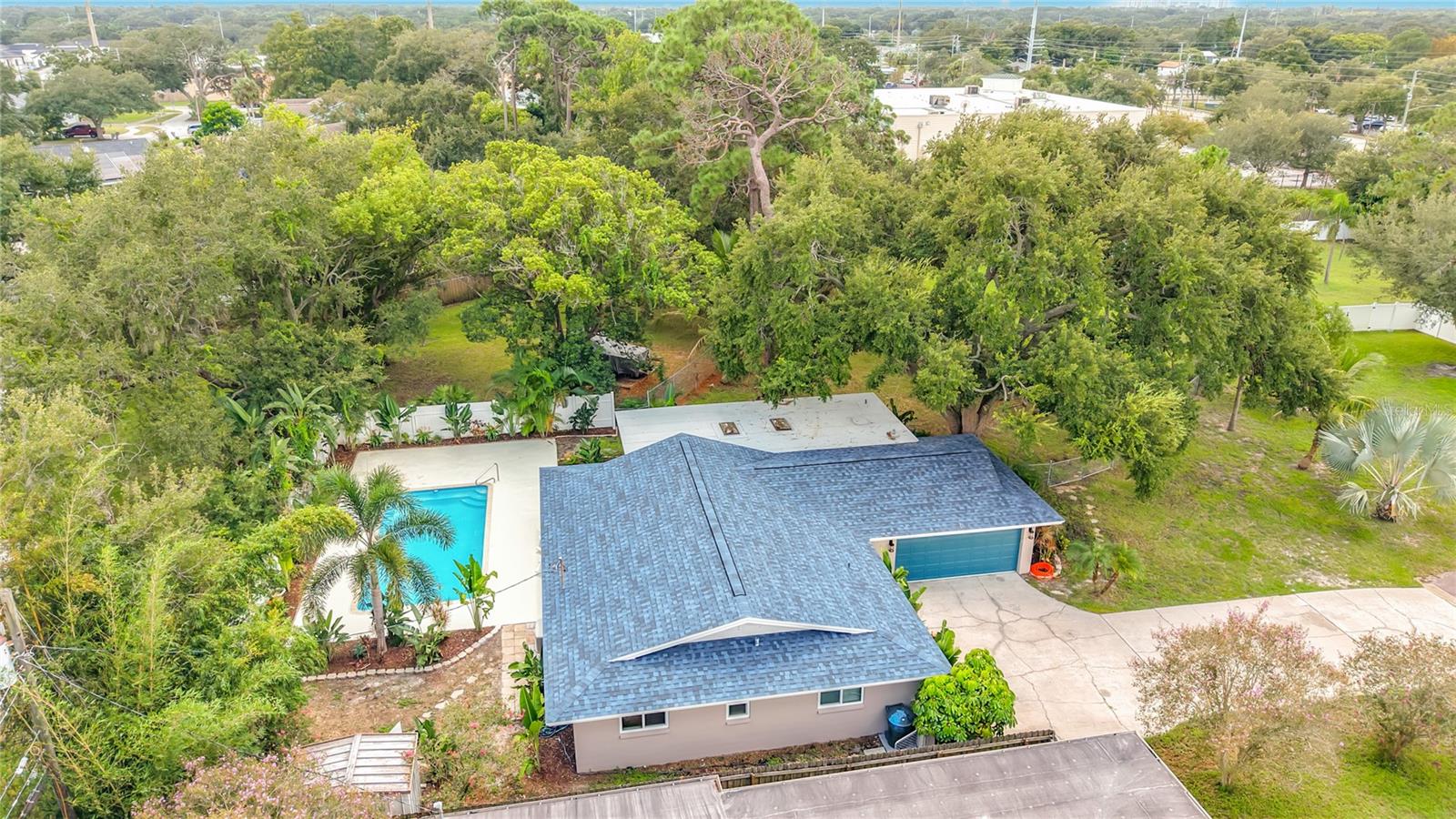 63 OAKWOOD DR Property Photo 1