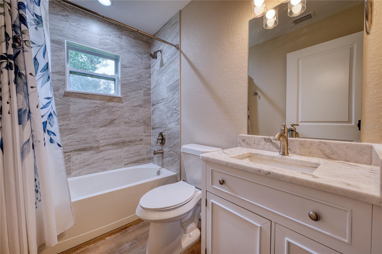 3472 Ne Davis St Property Photo 23