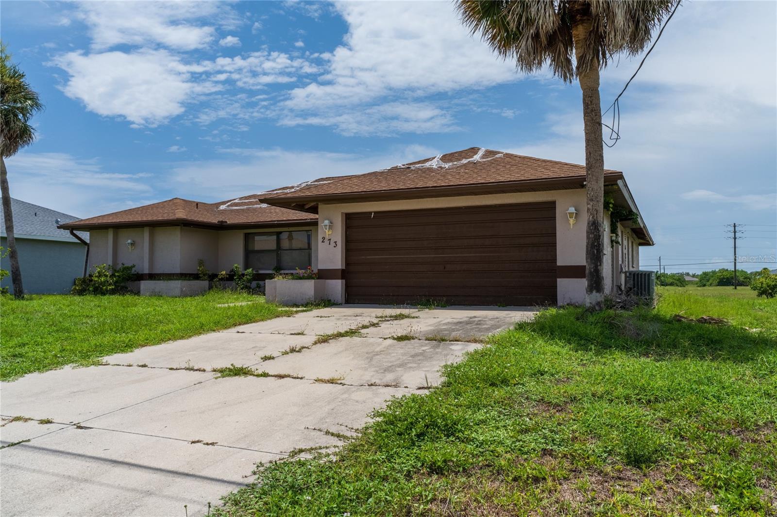 273 Rotonda Cir Property Photo 2