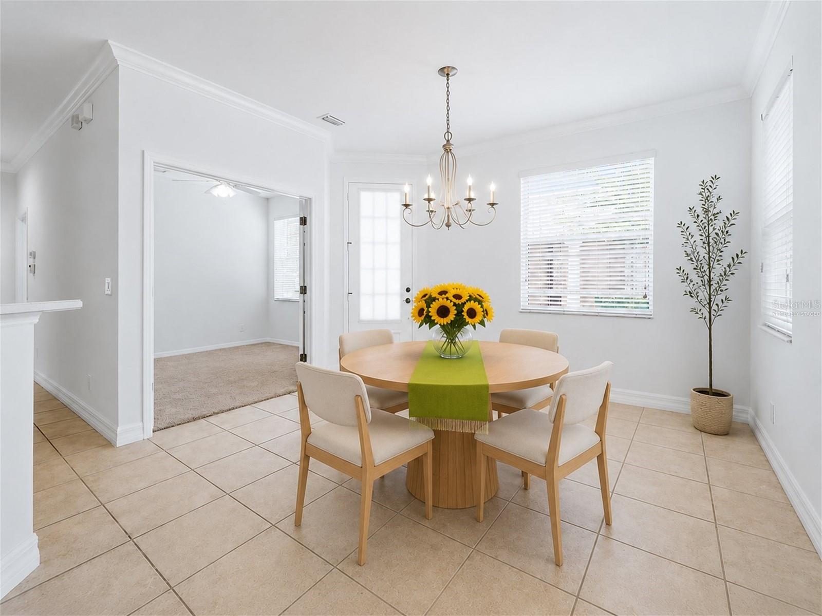 11487 52nd Ct E Property Photo 4
