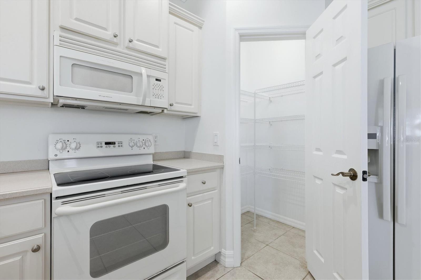 11487 52nd Ct E Property Photo 8