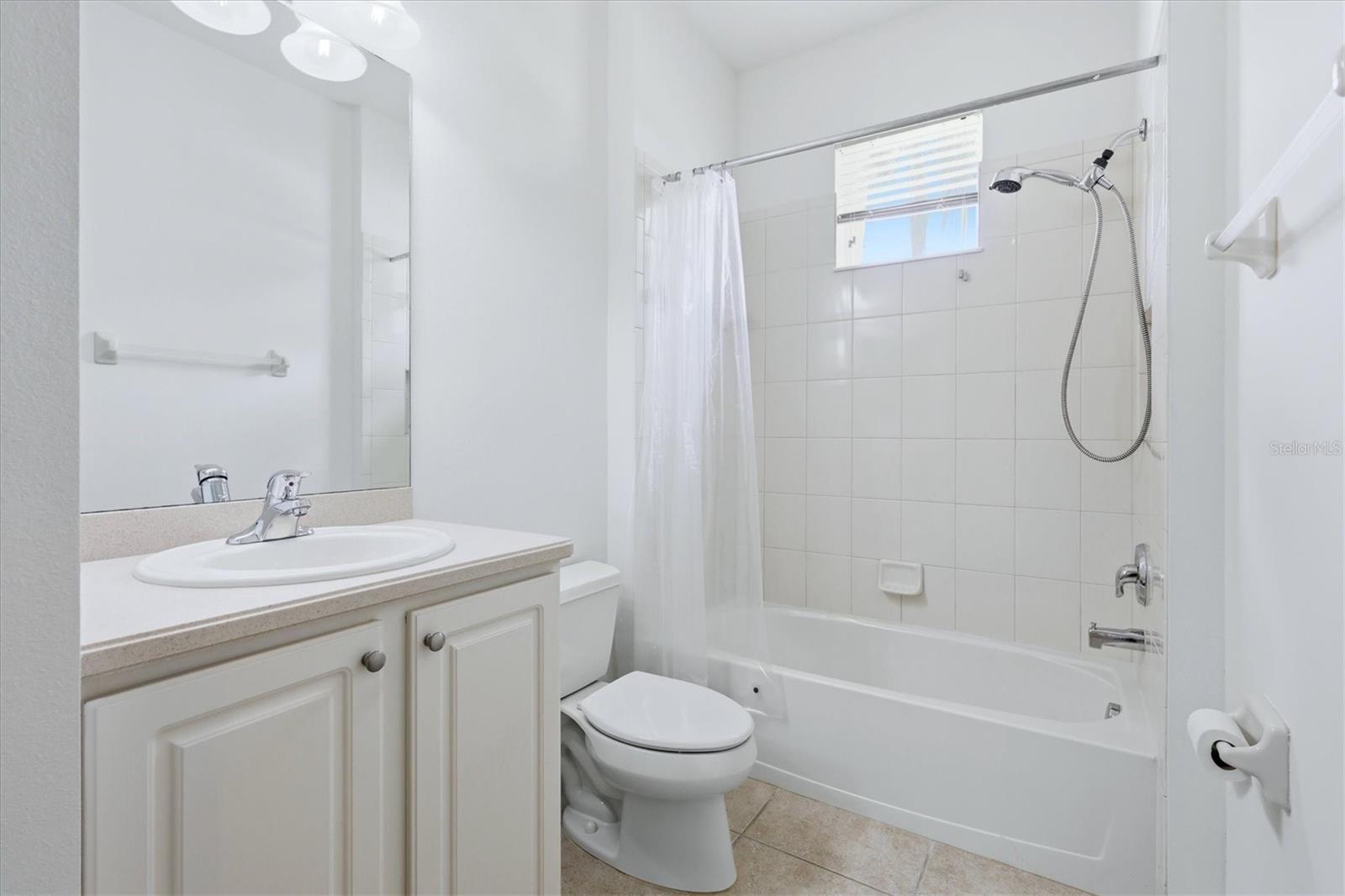 11487 52nd Ct E Property Photo 16