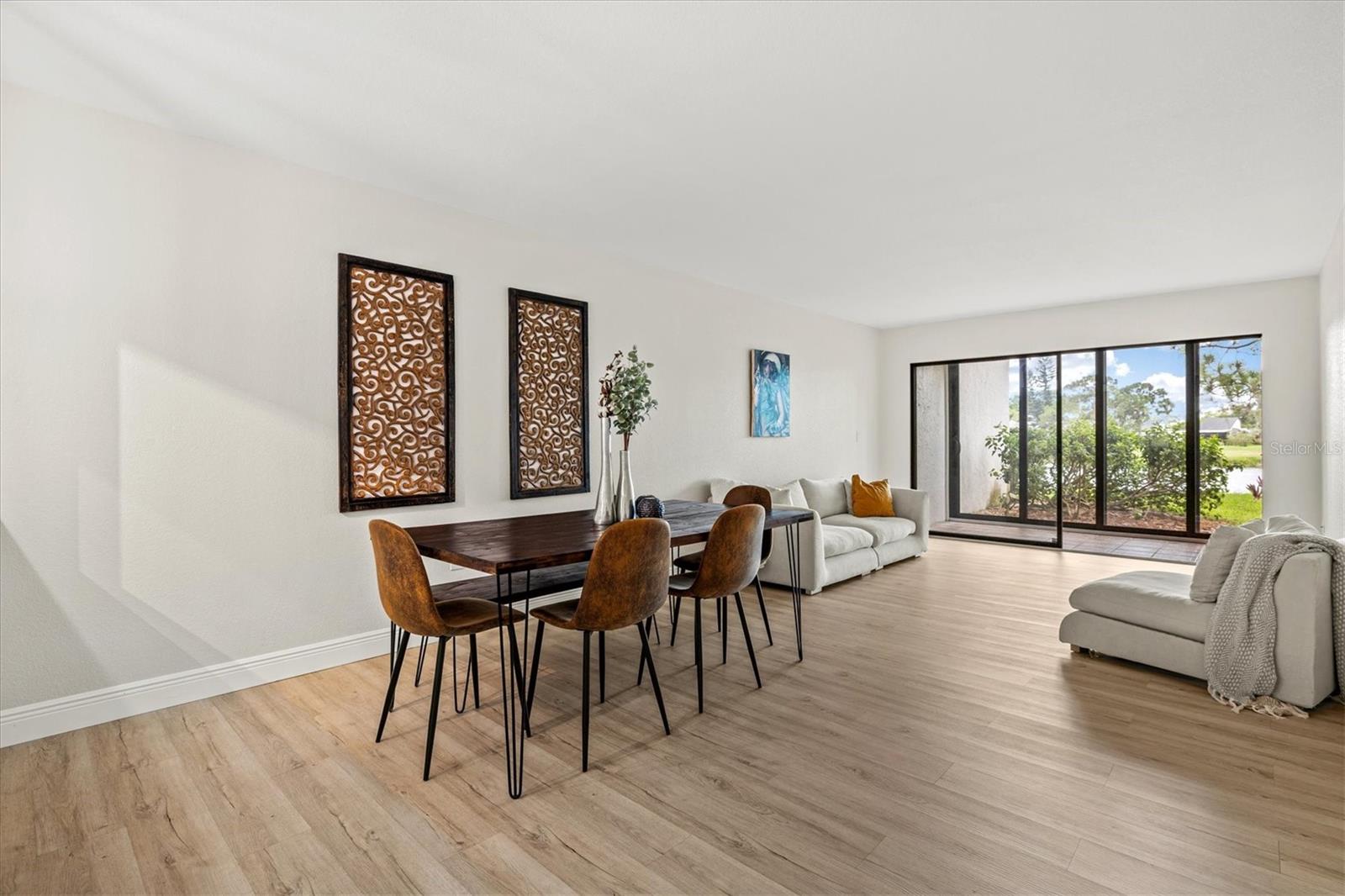 3053 Taywood Mdws #3 Property Photo 15