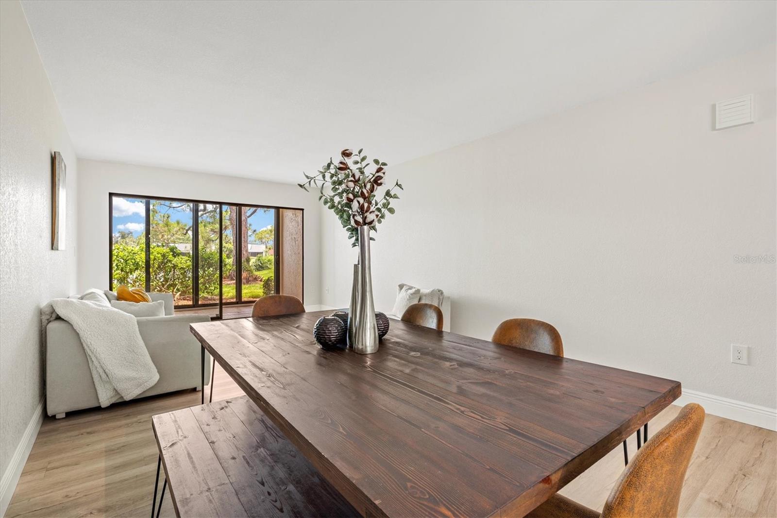 3053 Taywood Mdws #3 Property Photo 17