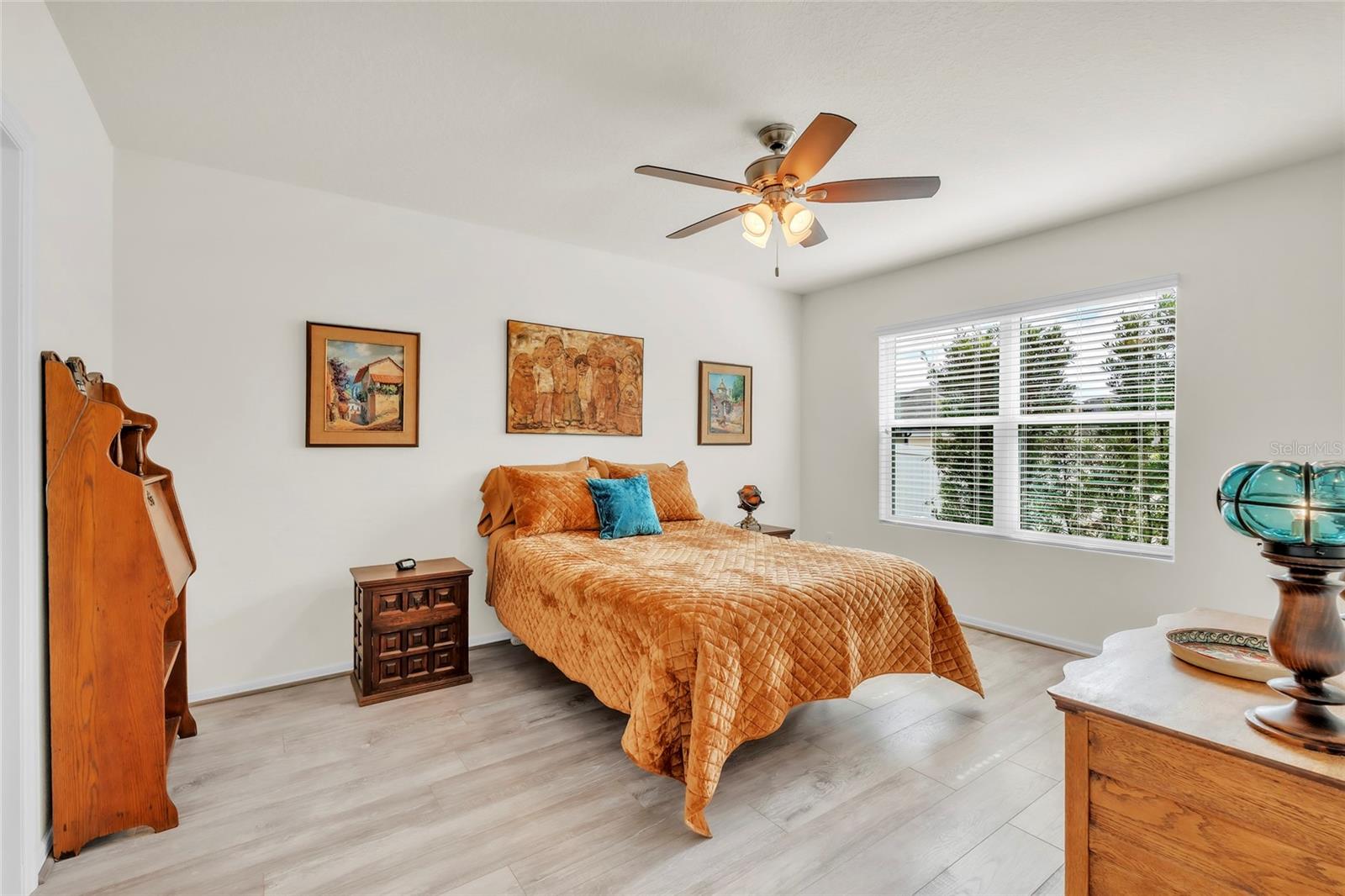 9527 Sunstone Blvd Property Photo 4