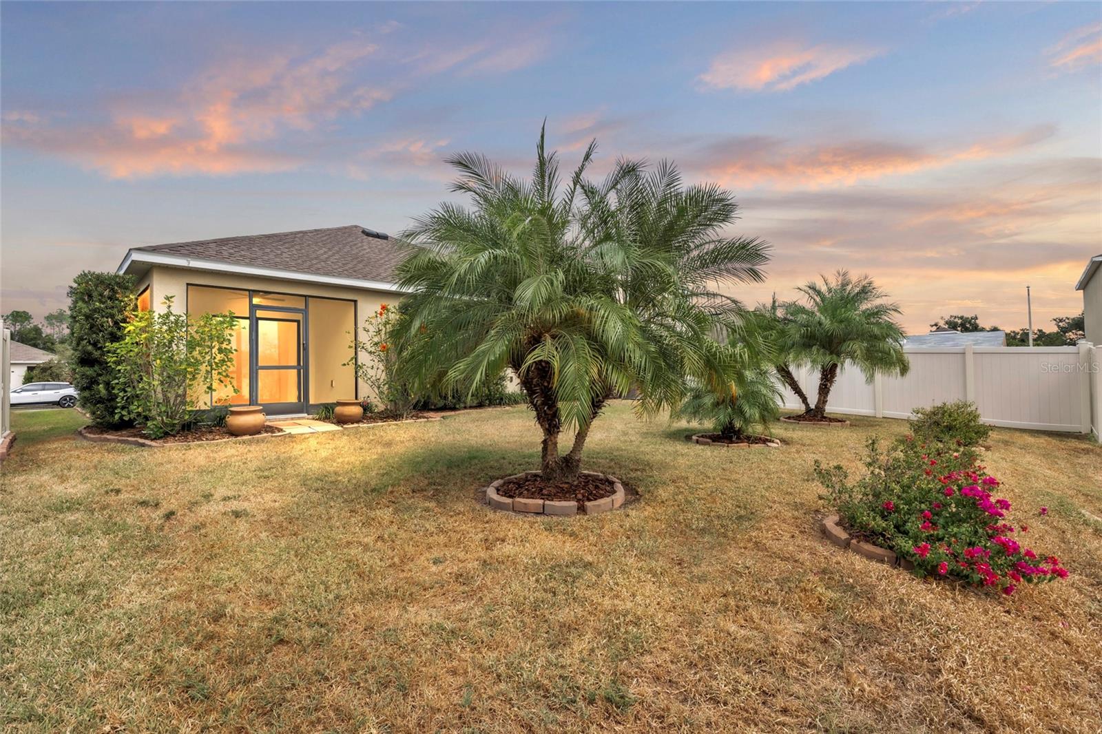 9527 Sunstone Blvd Property Photo 25