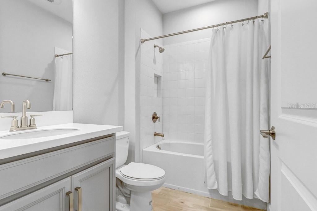 4634 Crestpoint Way Property Photo 16