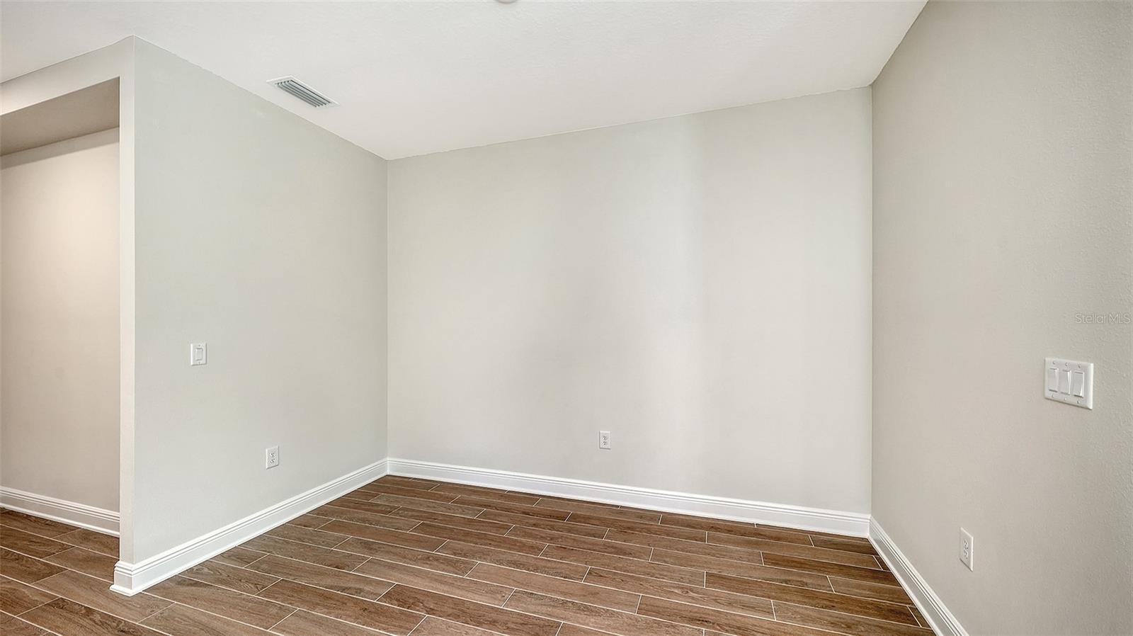 333 Potenza Loop Property Photo 15
