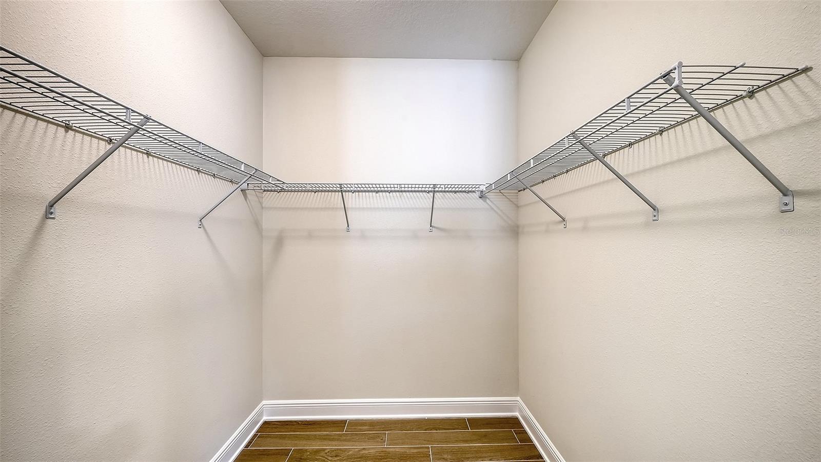 333 Potenza Loop Property Photo 24