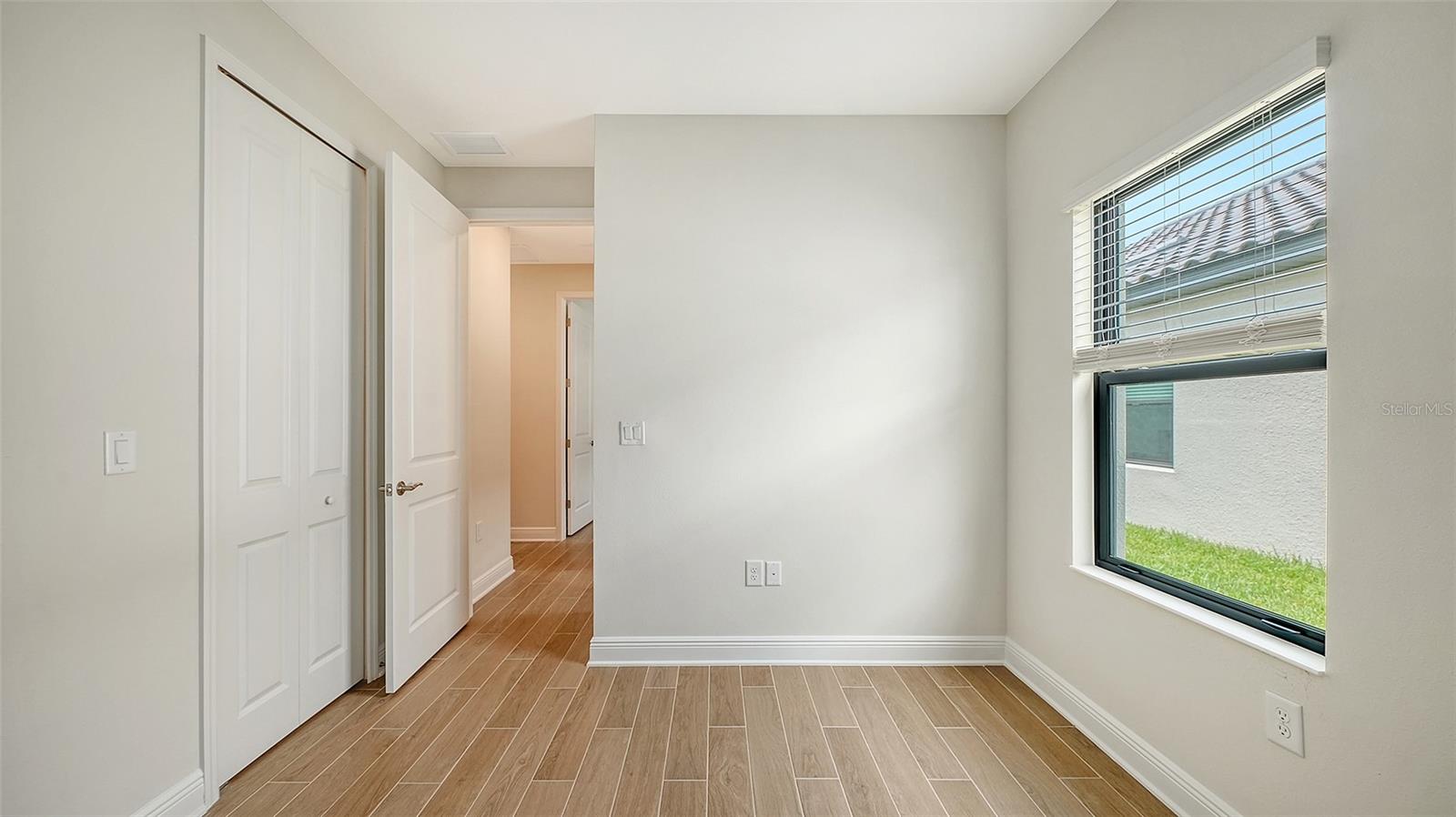 333 Potenza Loop Property Photo 31