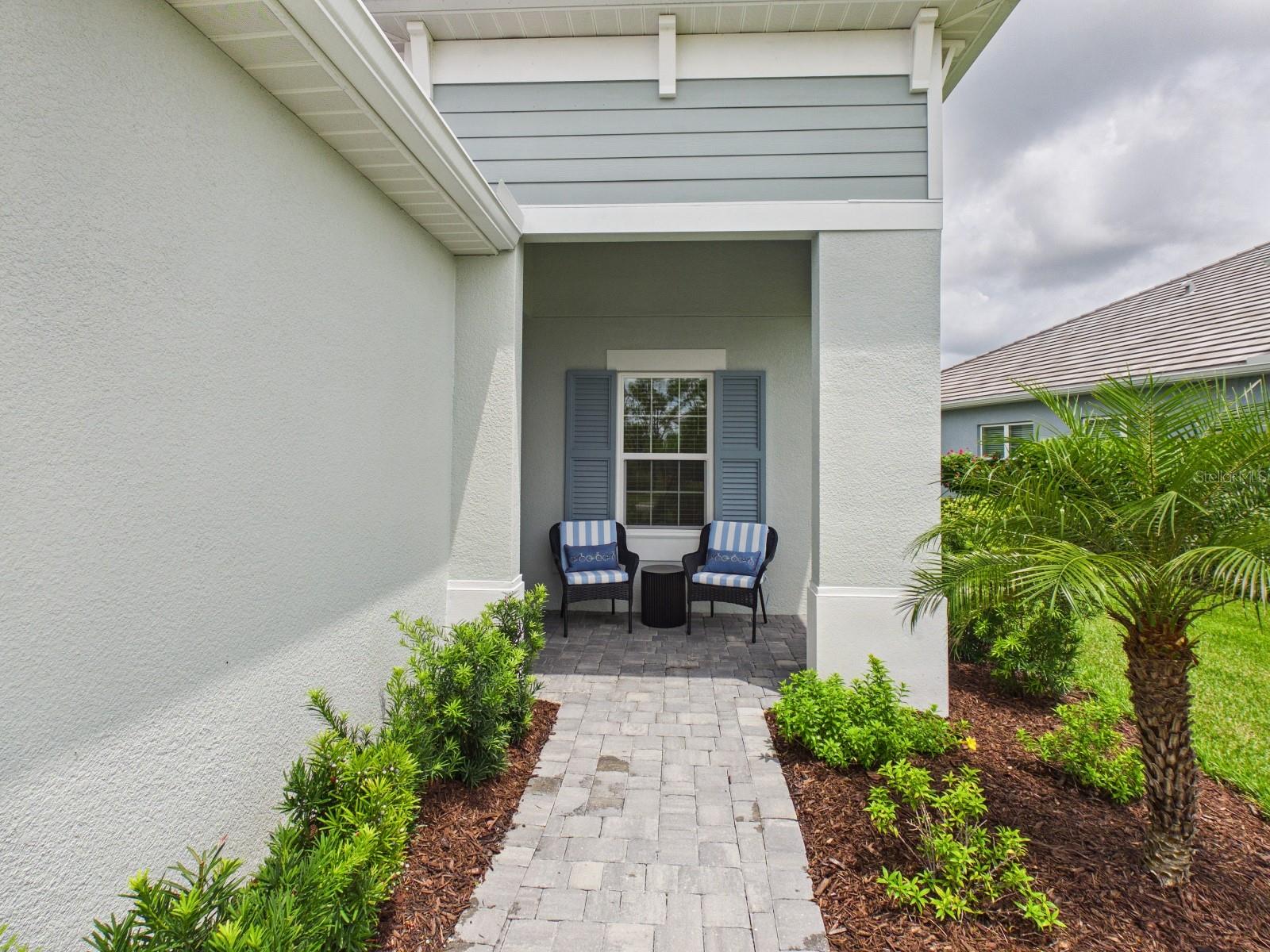 10012 Lake Wales Cir Property Photo 6