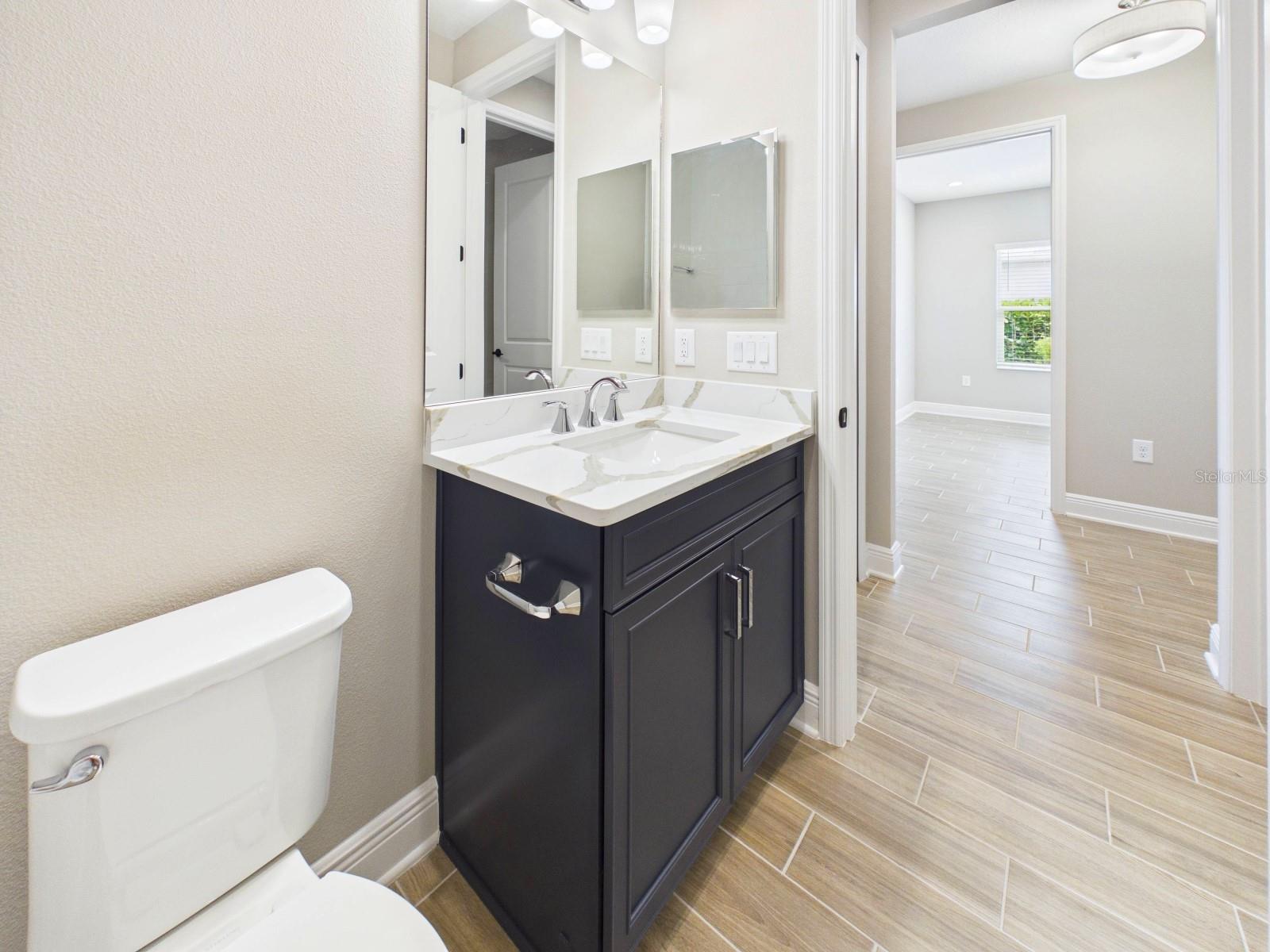 10012 Lake Wales Cir Property Photo 19