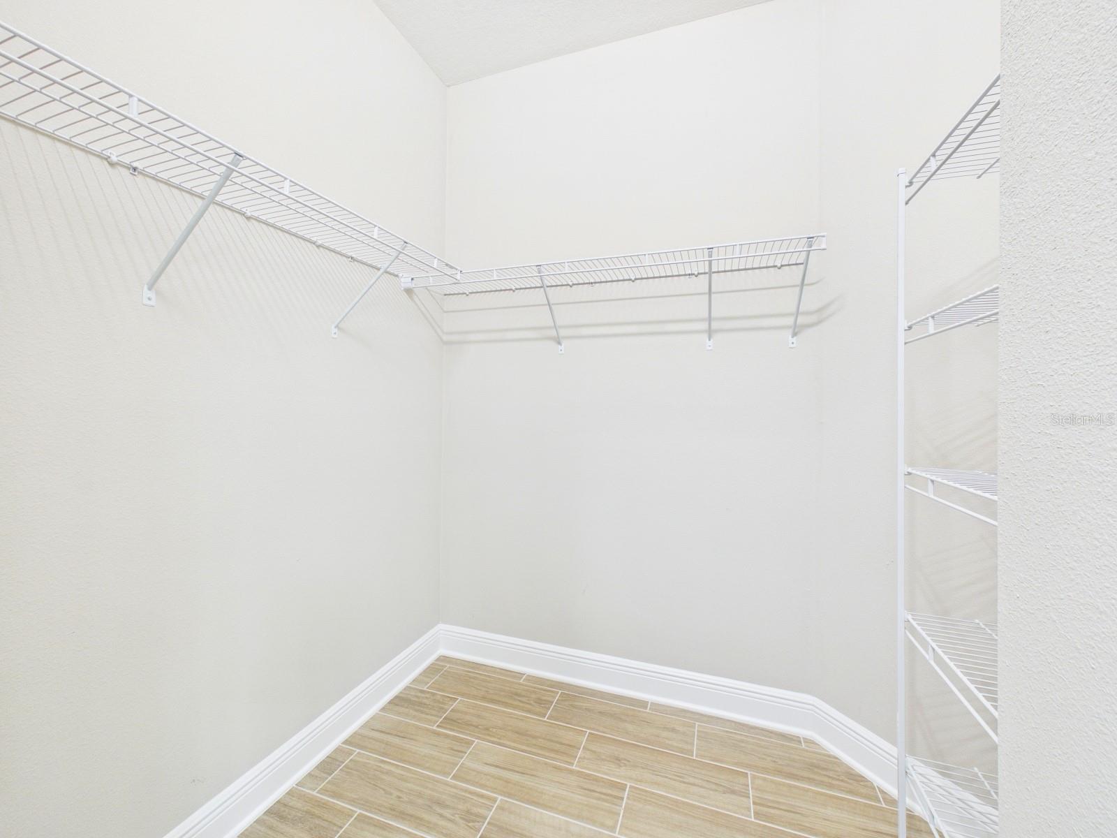 10012 Lake Wales Cir Property Photo 71