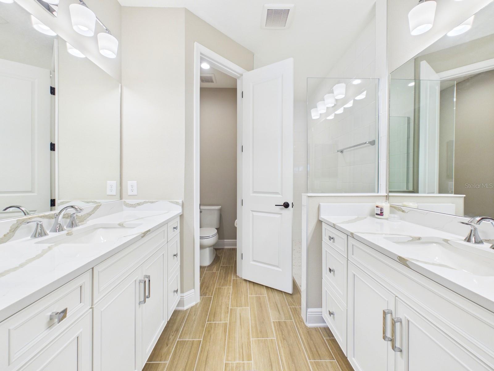 10012 Lake Wales Cir Property Photo 74