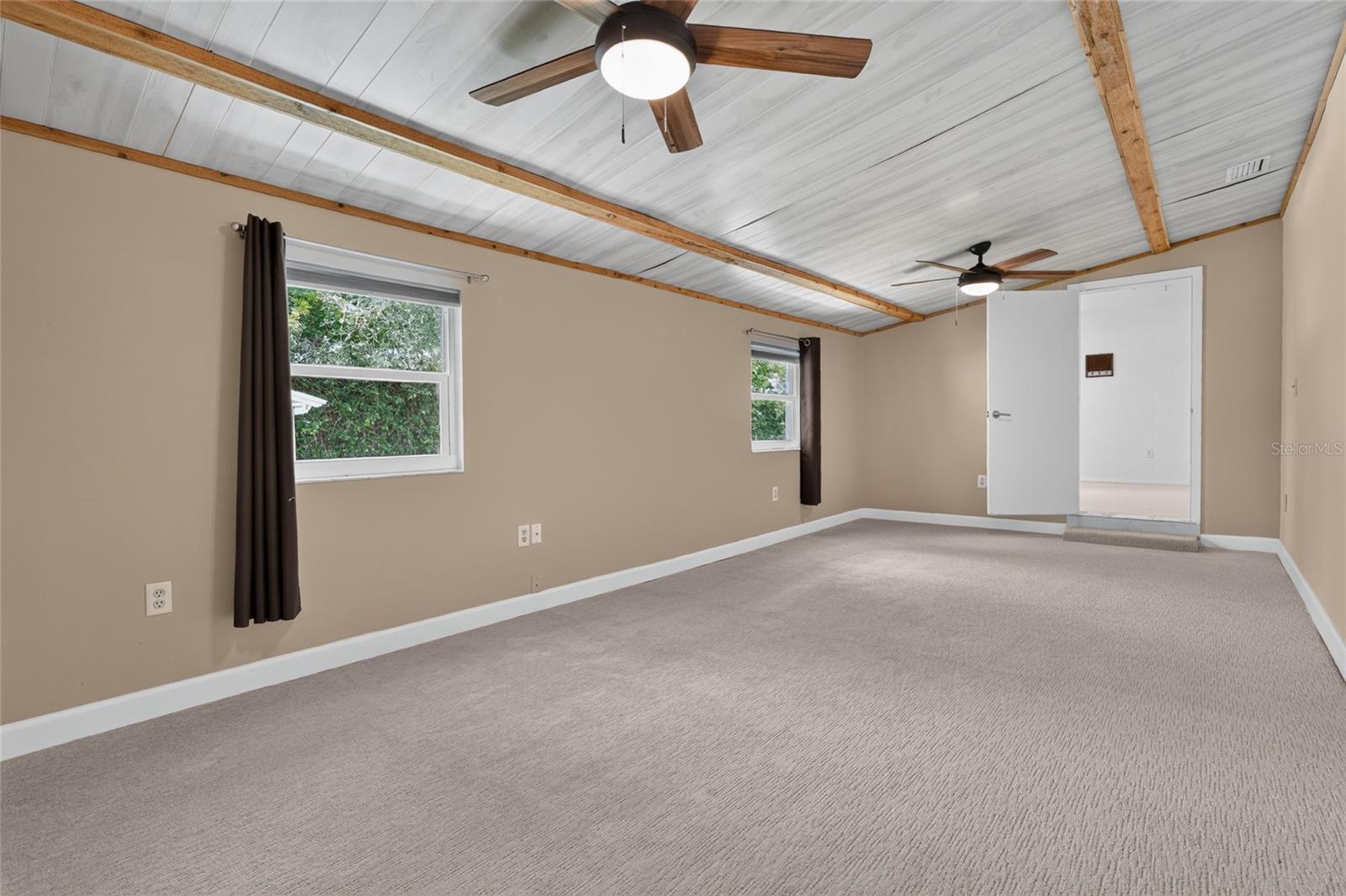 2709 Marlette St Property Photo 9